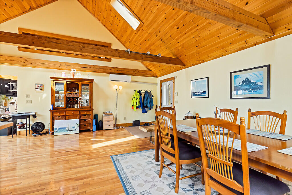 72 Jones Road, Vassalboro, ME, 04989