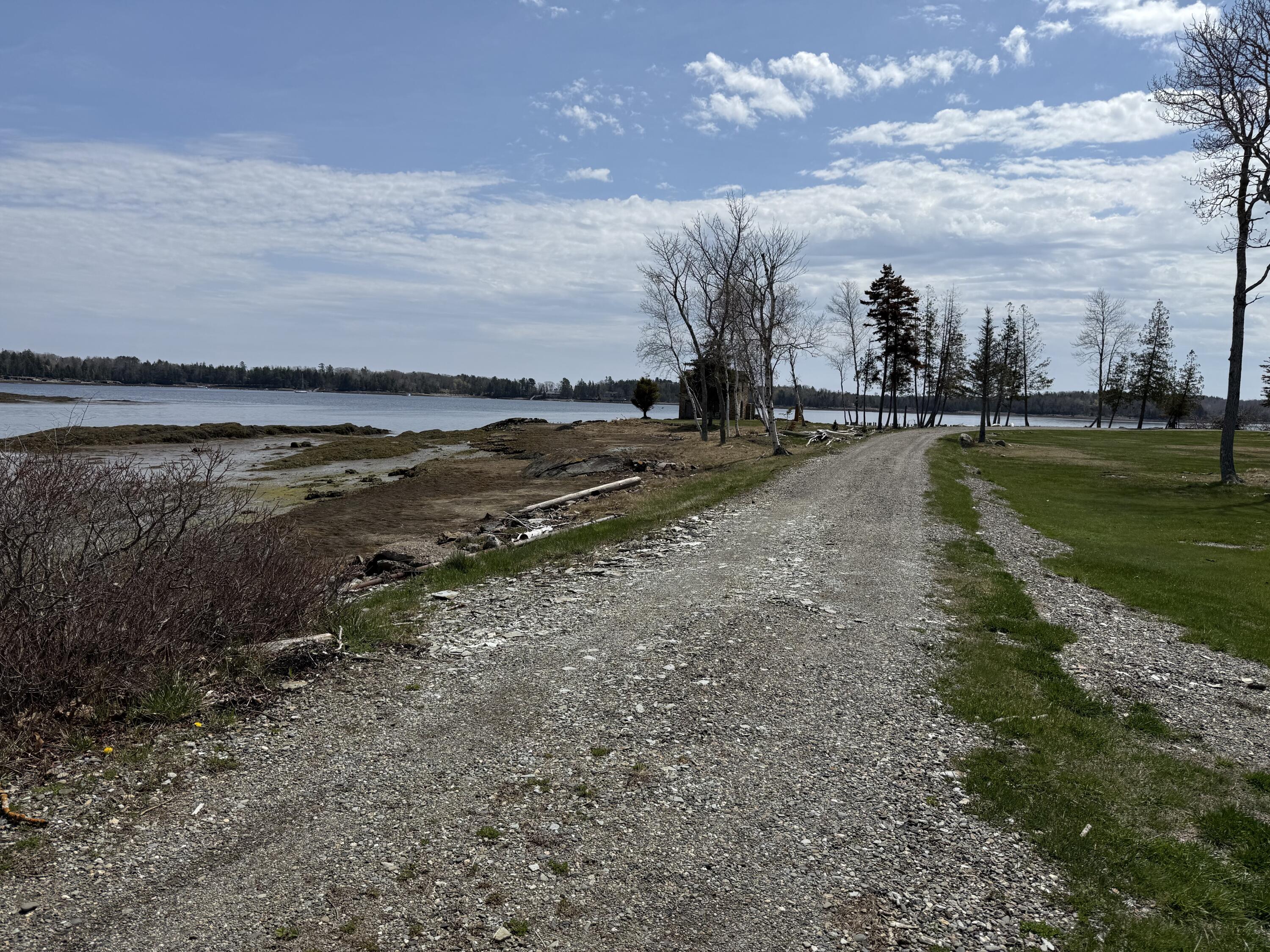 399 Hermit's Point Road, Islesboro, ME, 04848