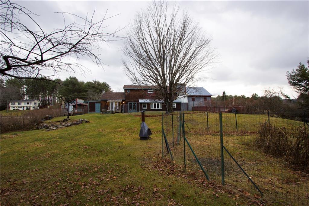 37 N Paris Road, West Paris, ME, 04289-5400