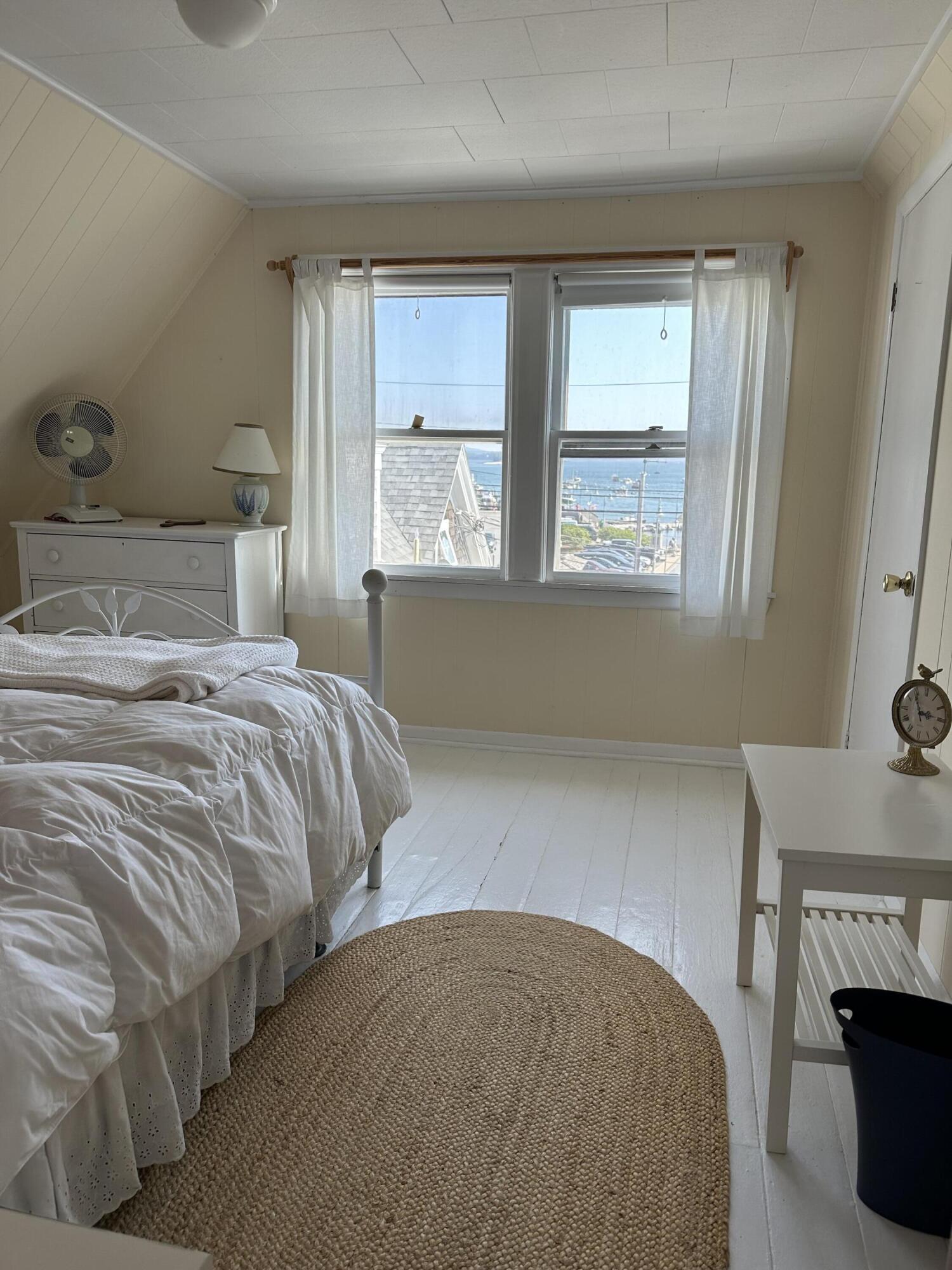 60 Main Street UNIT 1, Stonington, ME, 04681