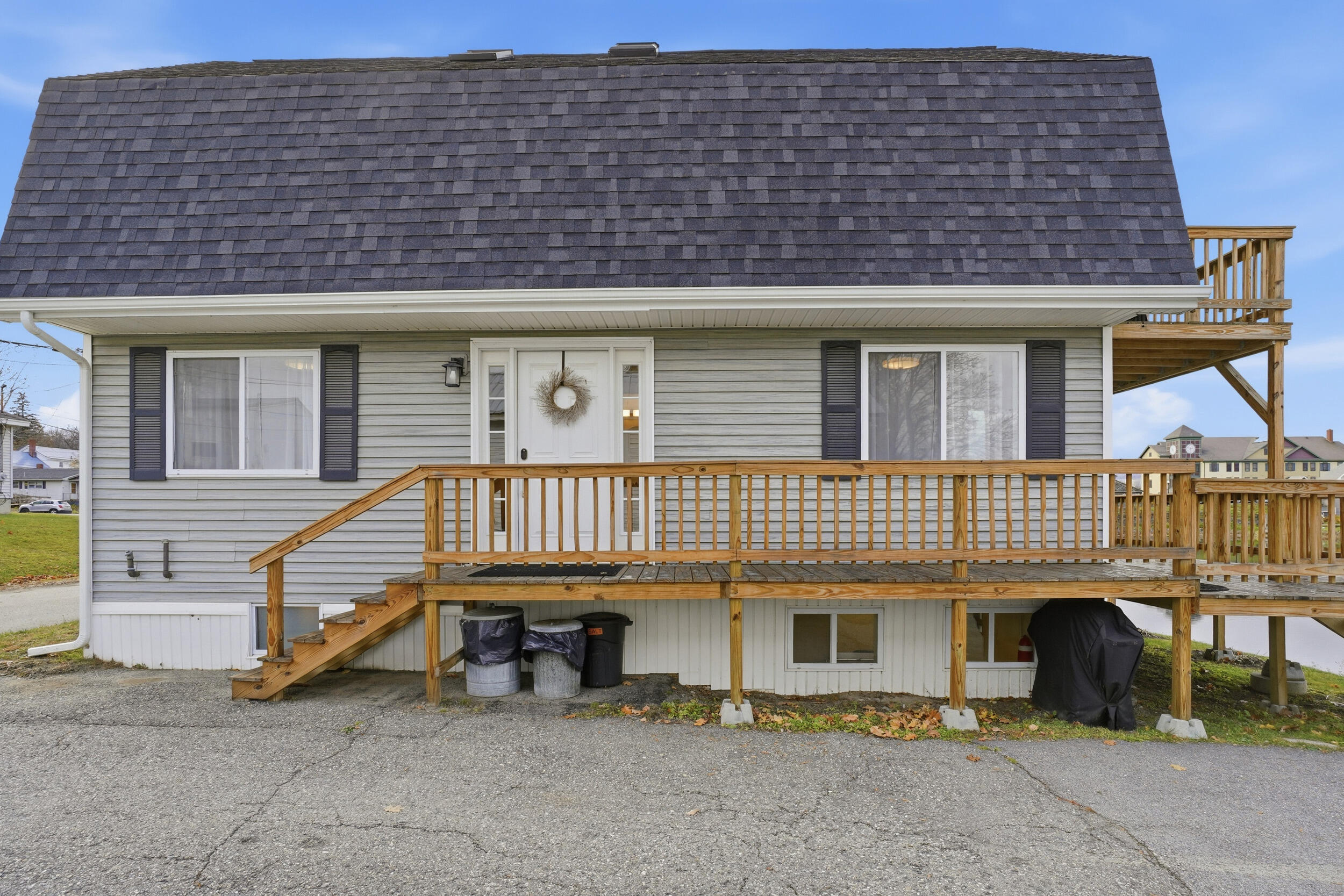 6 Mattanawcook Street, Lincoln, ME, 04457