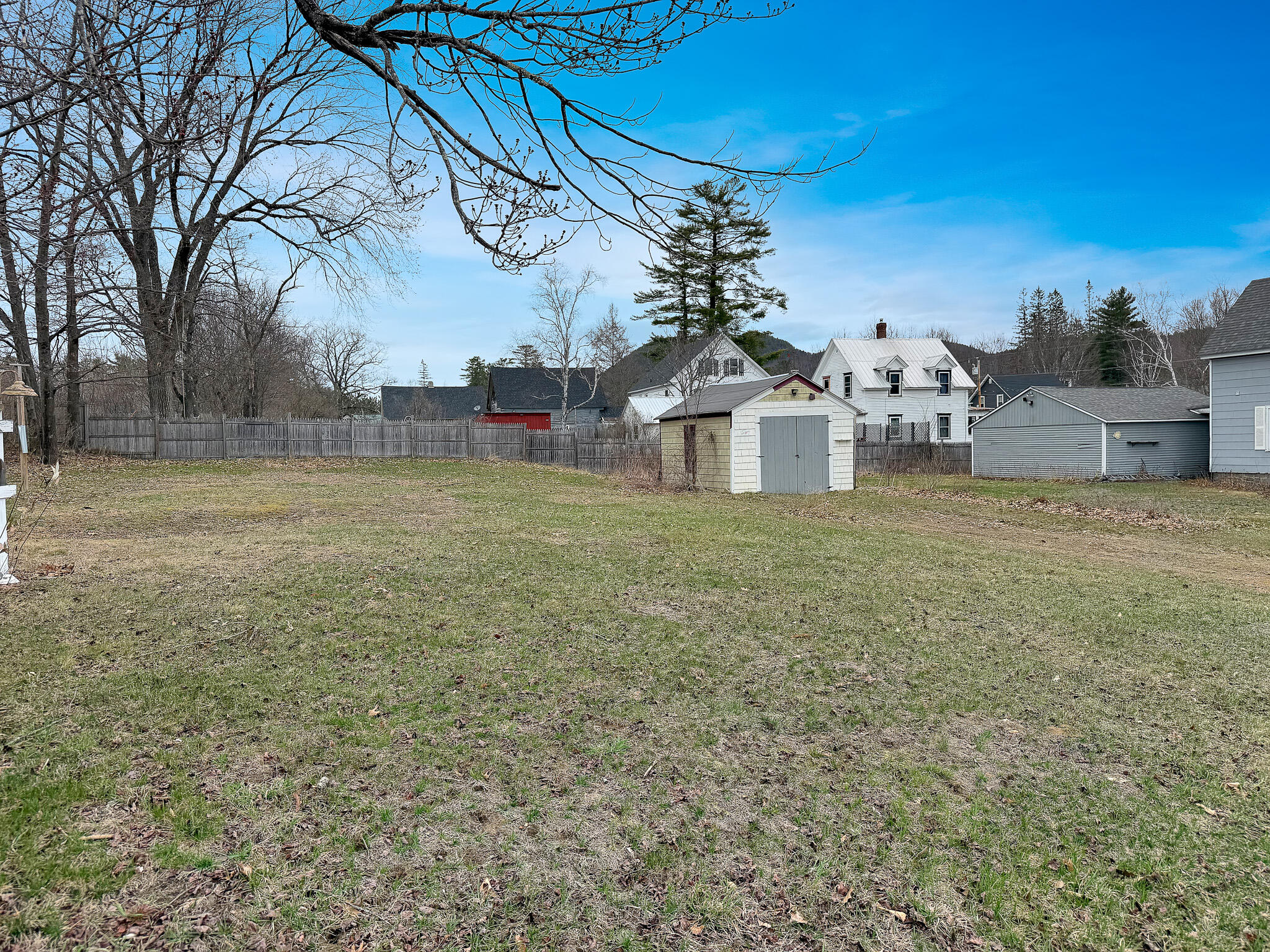 40 Pine Street, Dixfield, ME, 04224