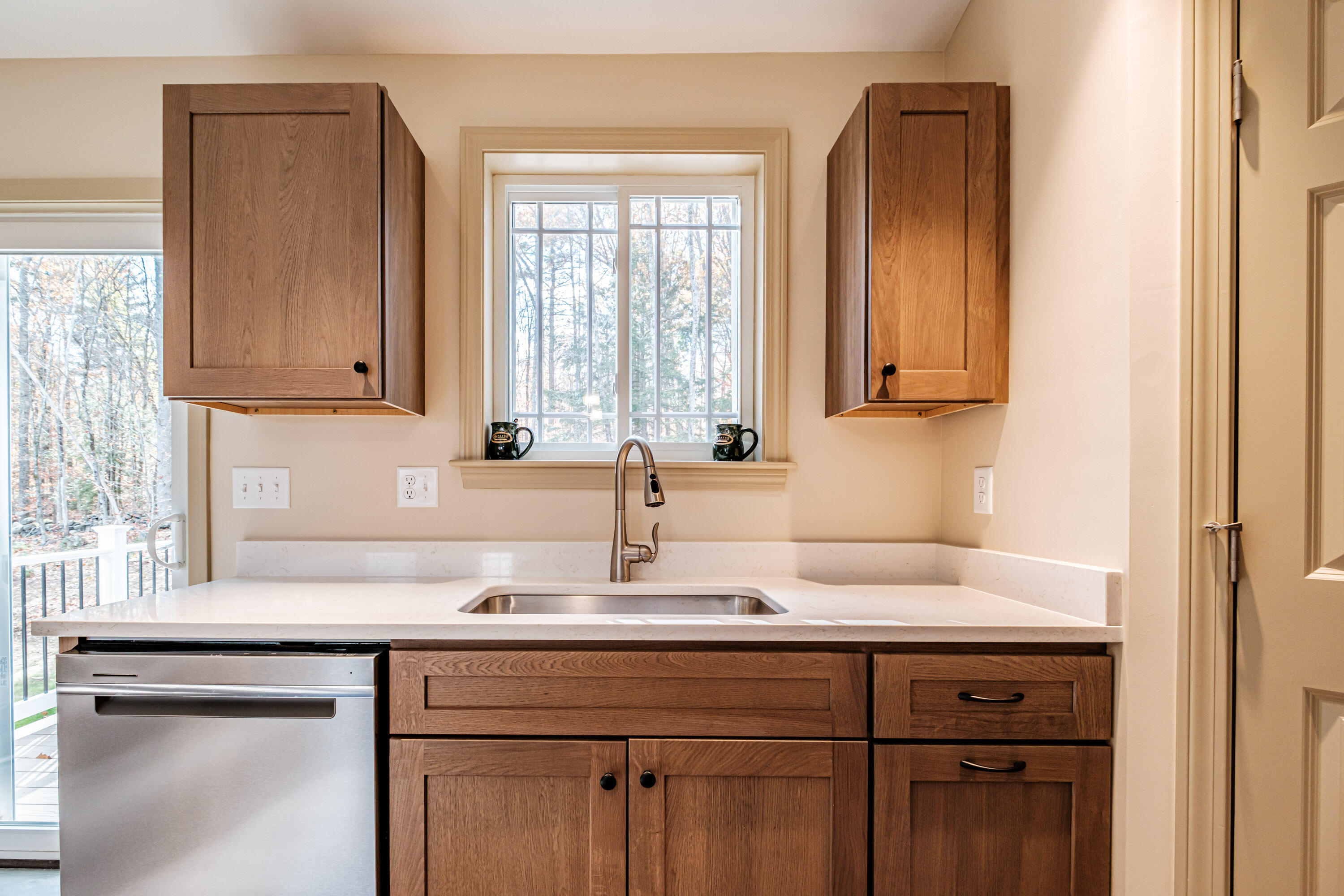 33 Woodbrey Lane, Standish, ME, 04084