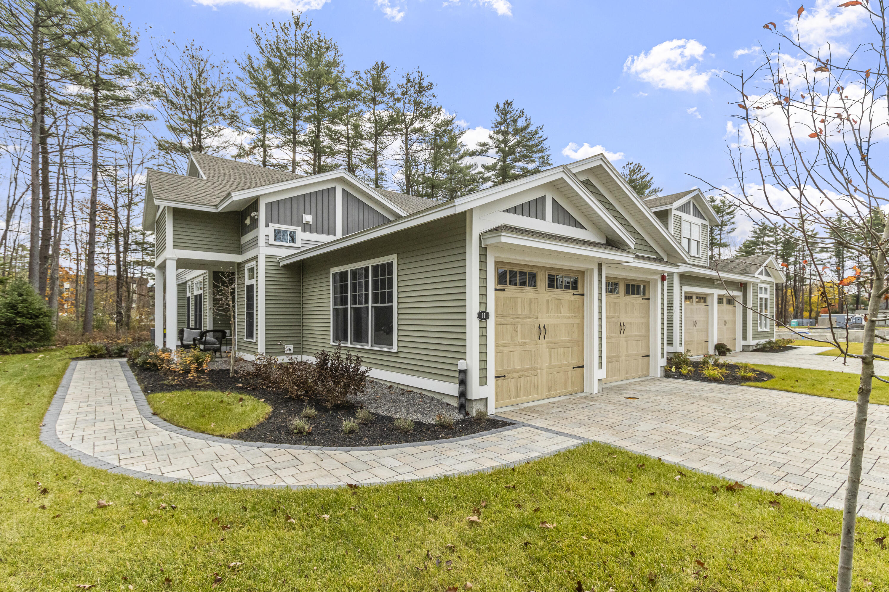 Two Plover Way, #00, South Portland, ME 04106 Similar Exterior
