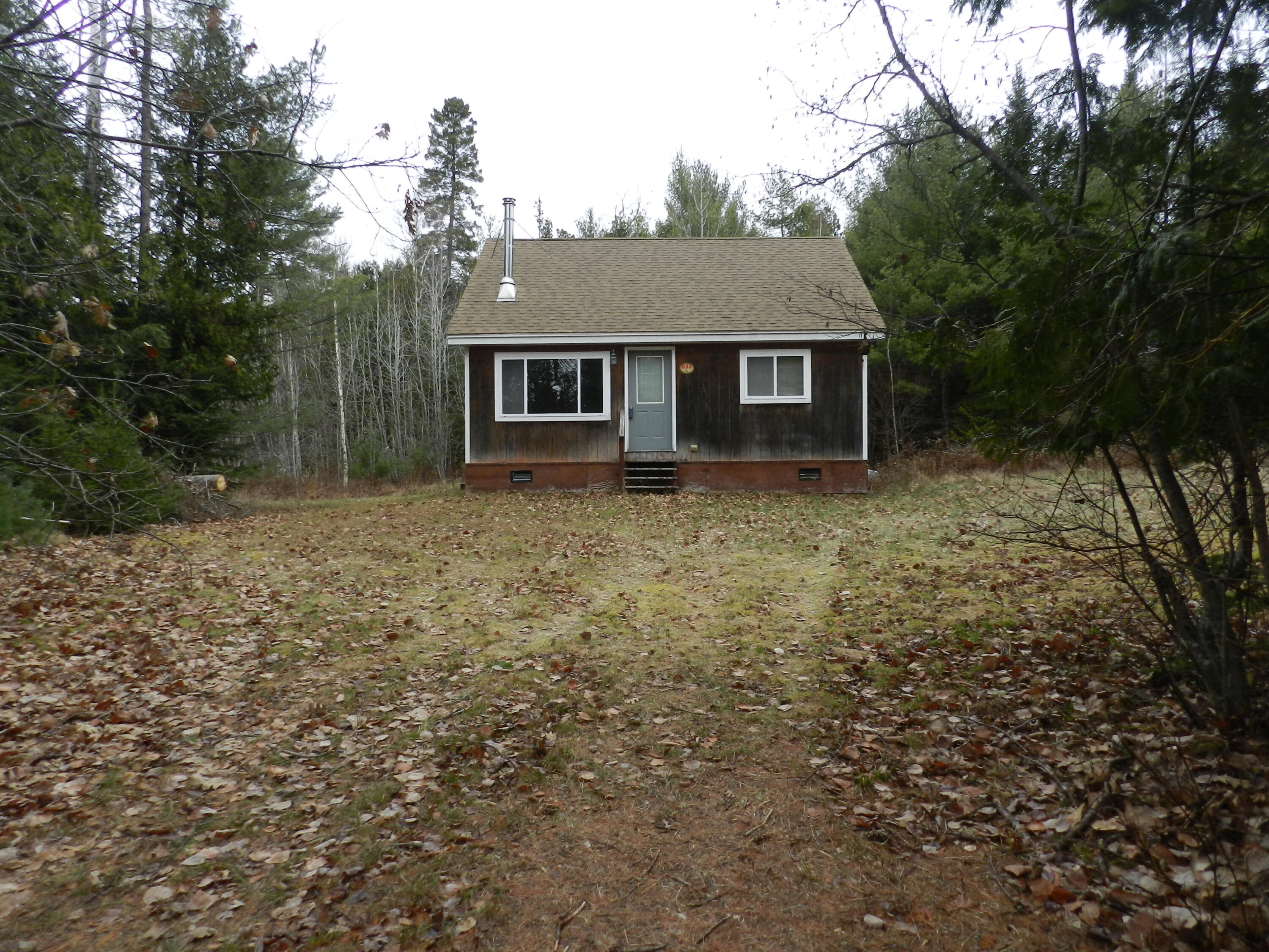 632 County Road, Milford, ME, 04461
