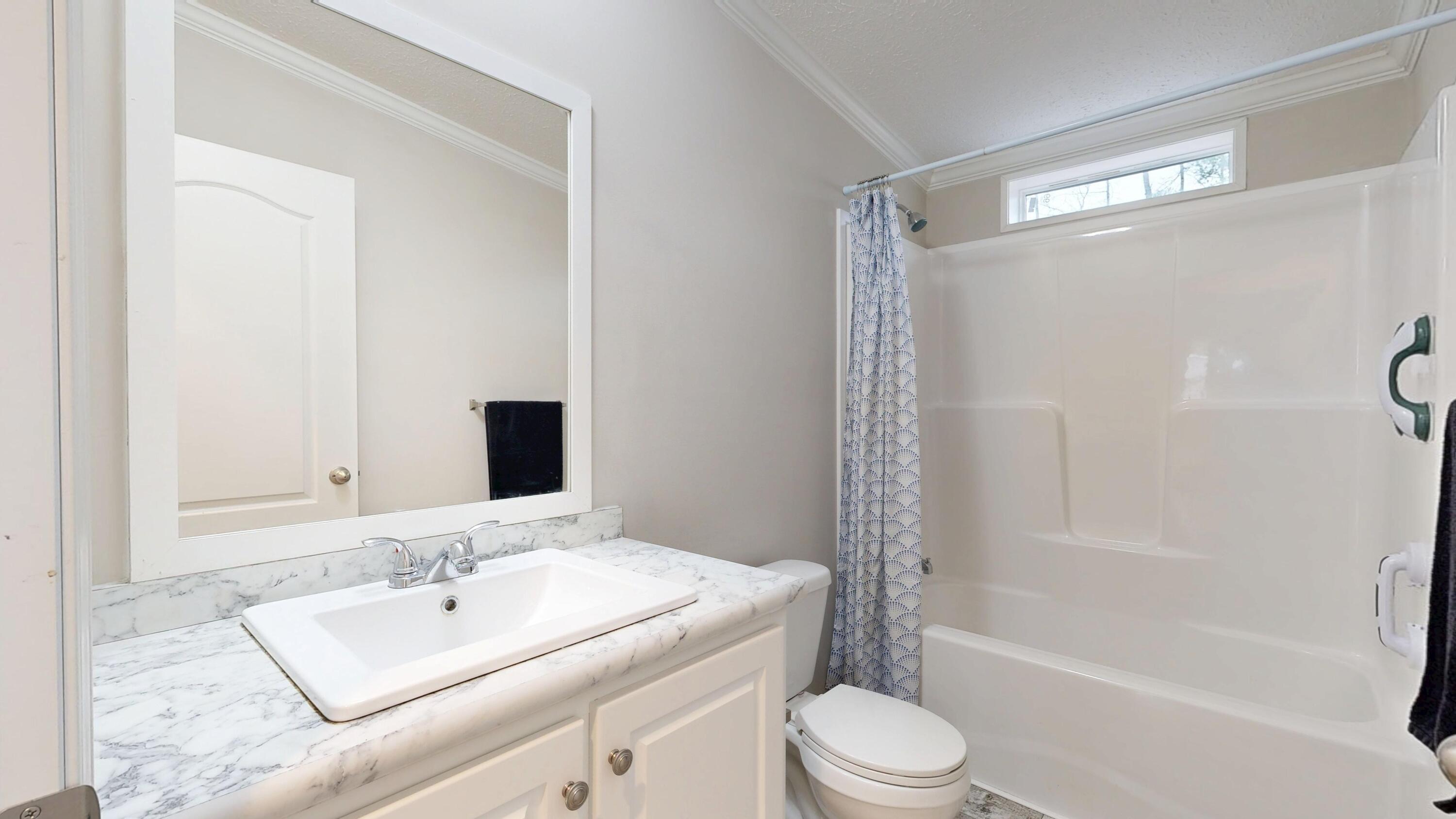 11 Trent Drive, Lisbon, ME, 04250