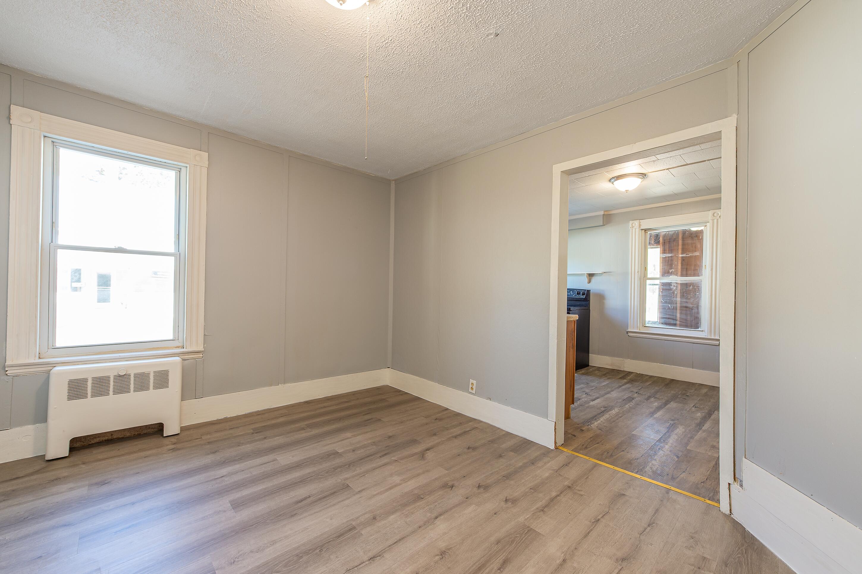 39 Carlton Avenue, Mexico, ME, 04257