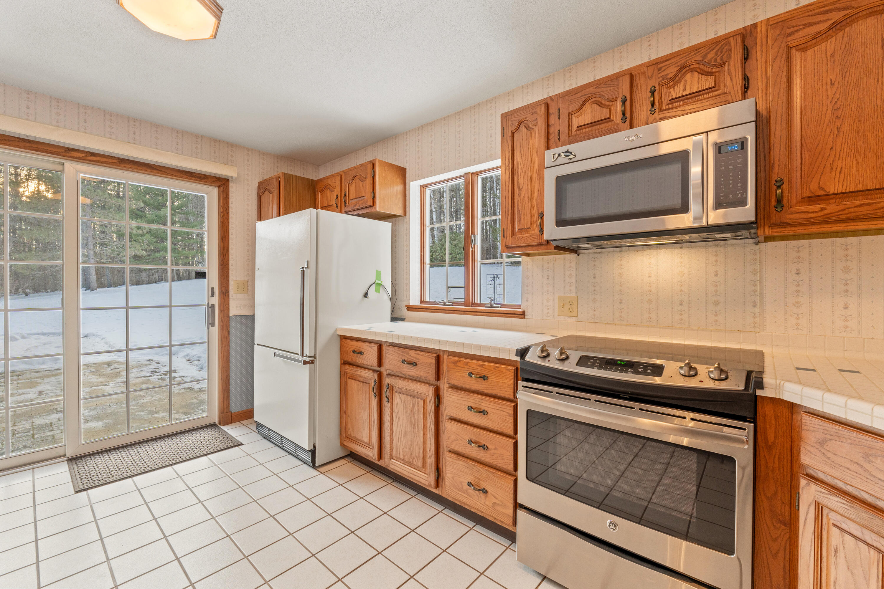 24 Penny Lane, Jefferson, ME, 04348