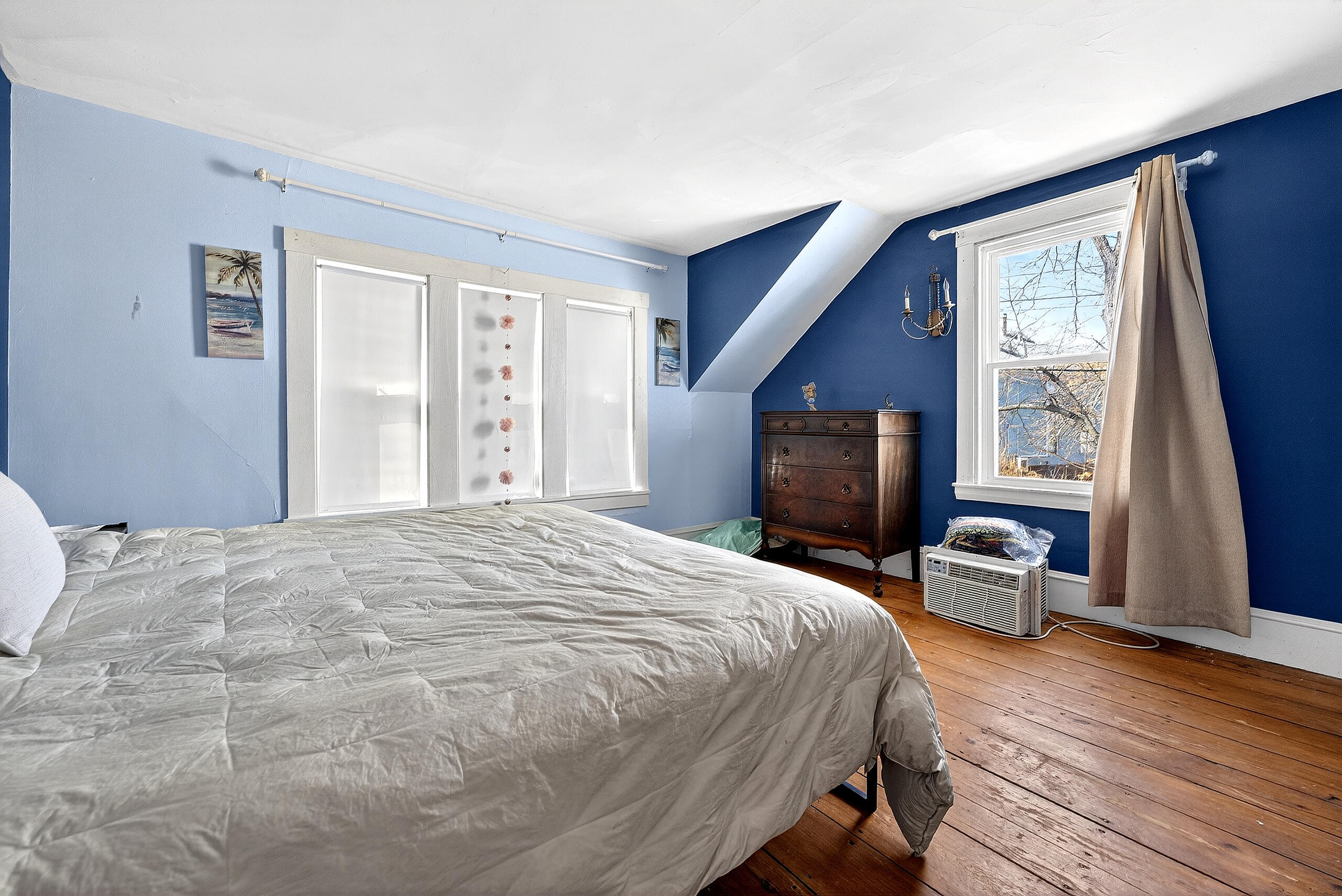 192 Brunswick Avenue, Gardiner, ME, 04345