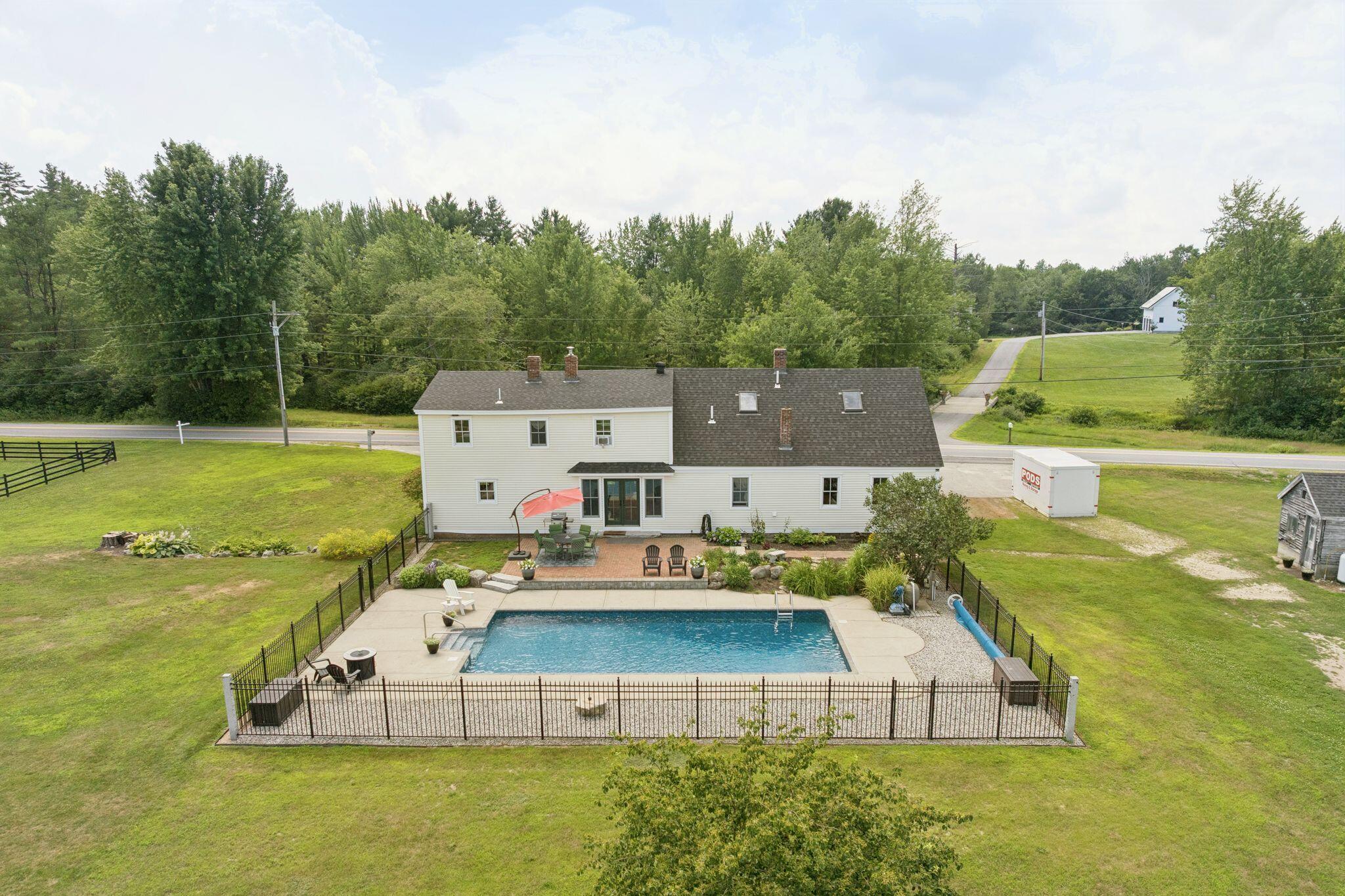 305 River Road, Hollis, ME, 04042