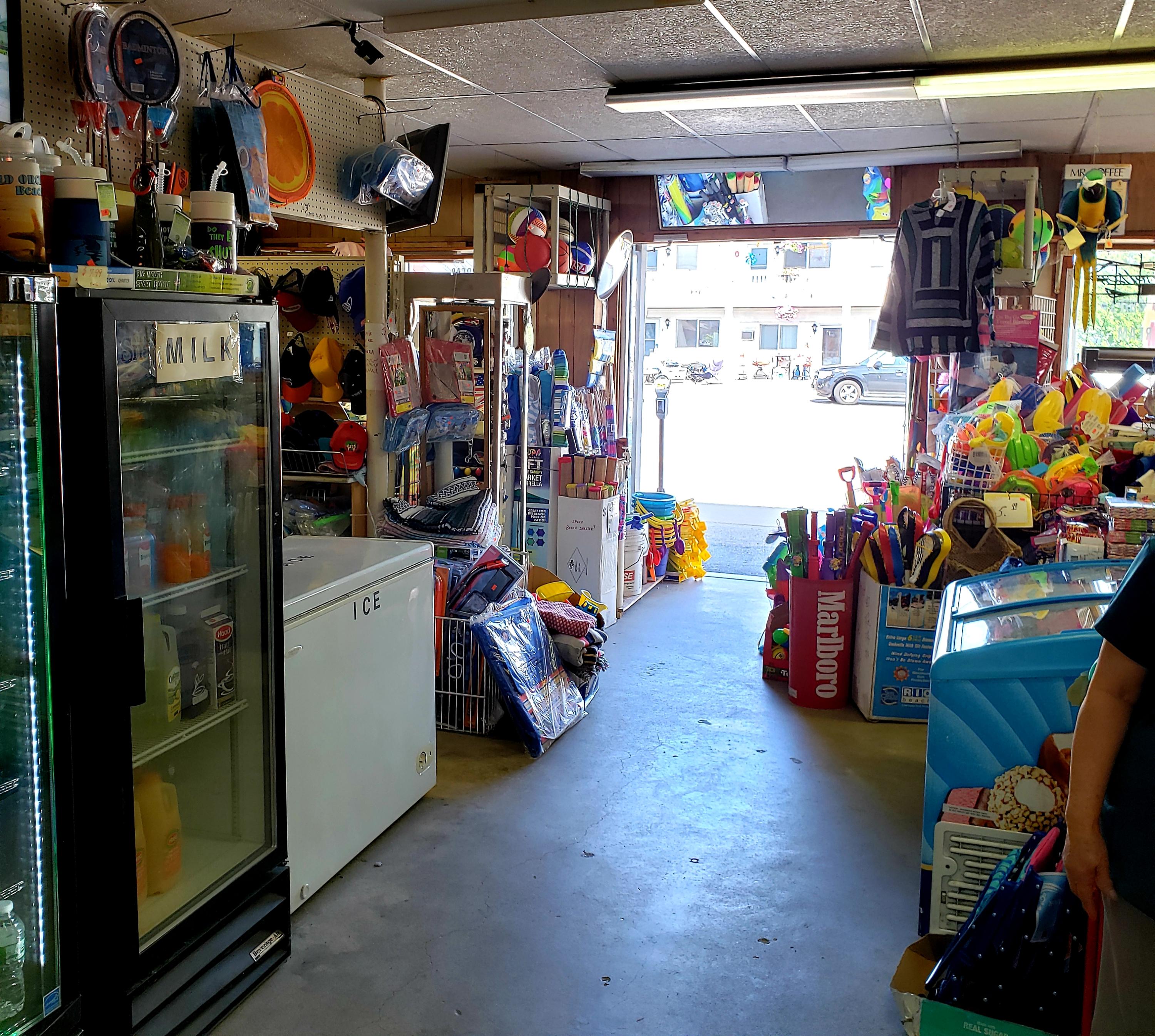 57 E Grand Avenue, Old Orchard Beach, ME, 04064