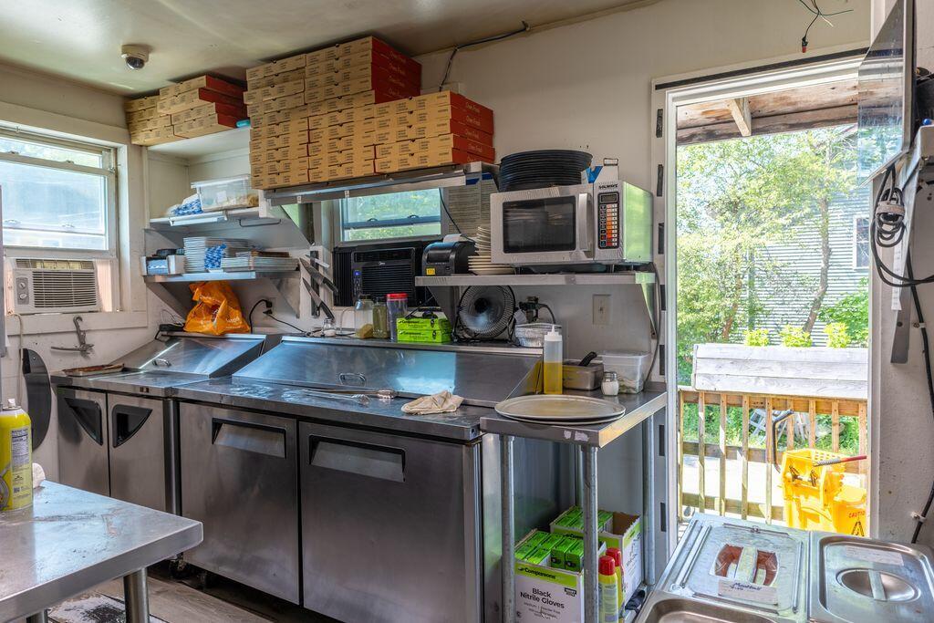 131 Cottage Street, Bar Harbor, ME, 04609