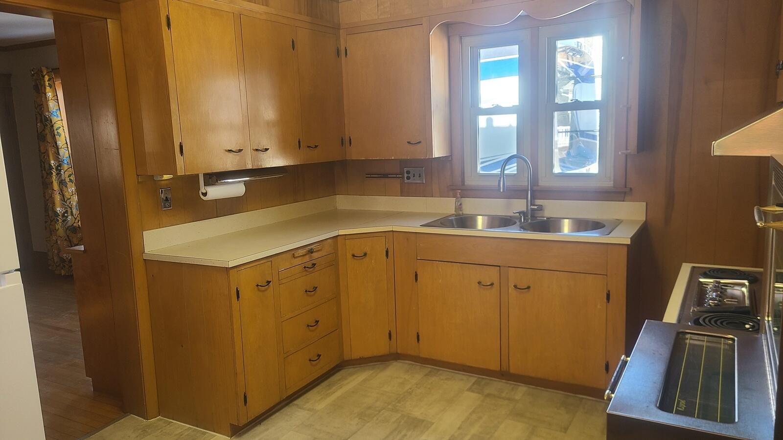 34 Dyer Street, Presque Isle, ME, 04769