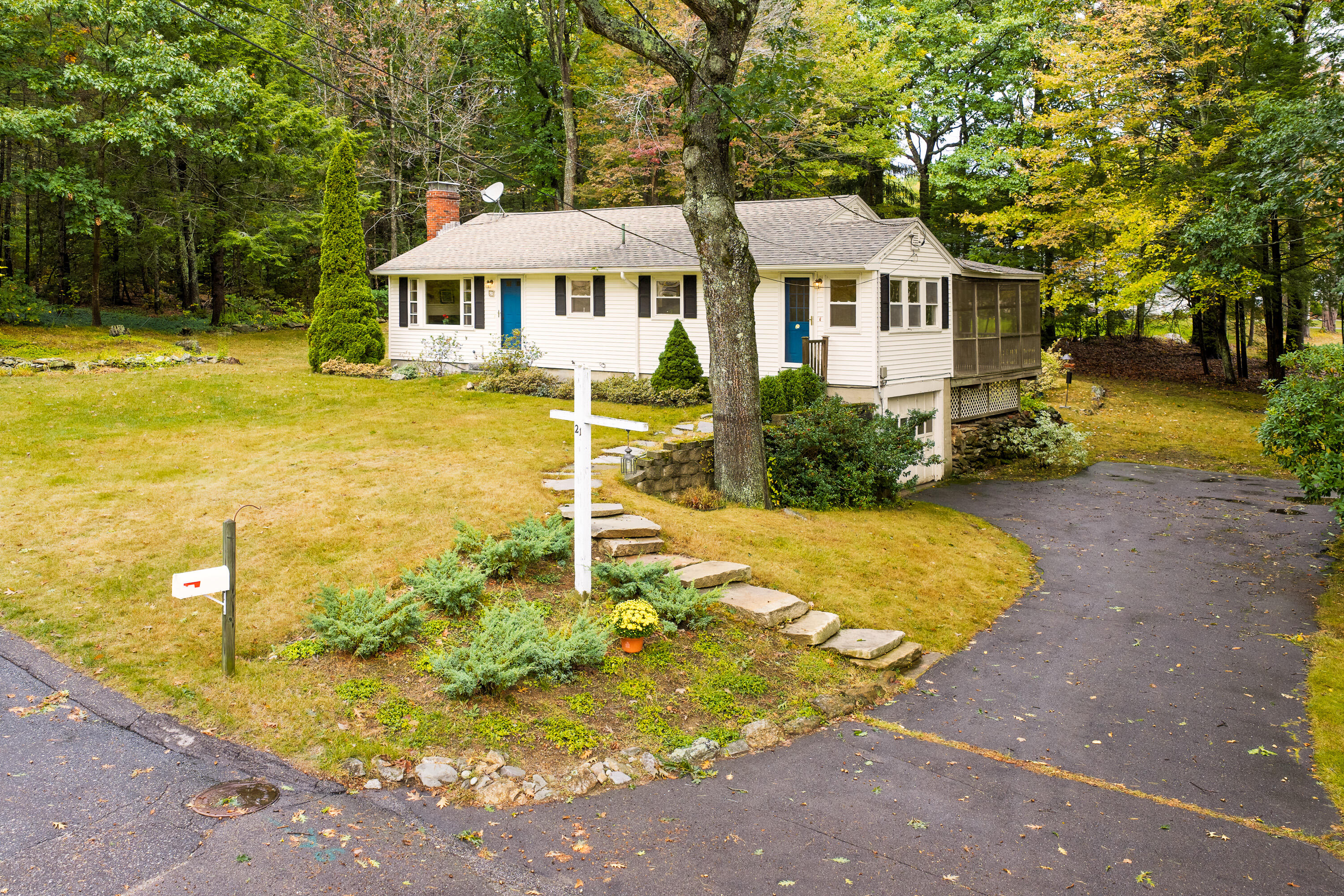 Photo of 21 Carmichael Avenue Falmouth ME 04105