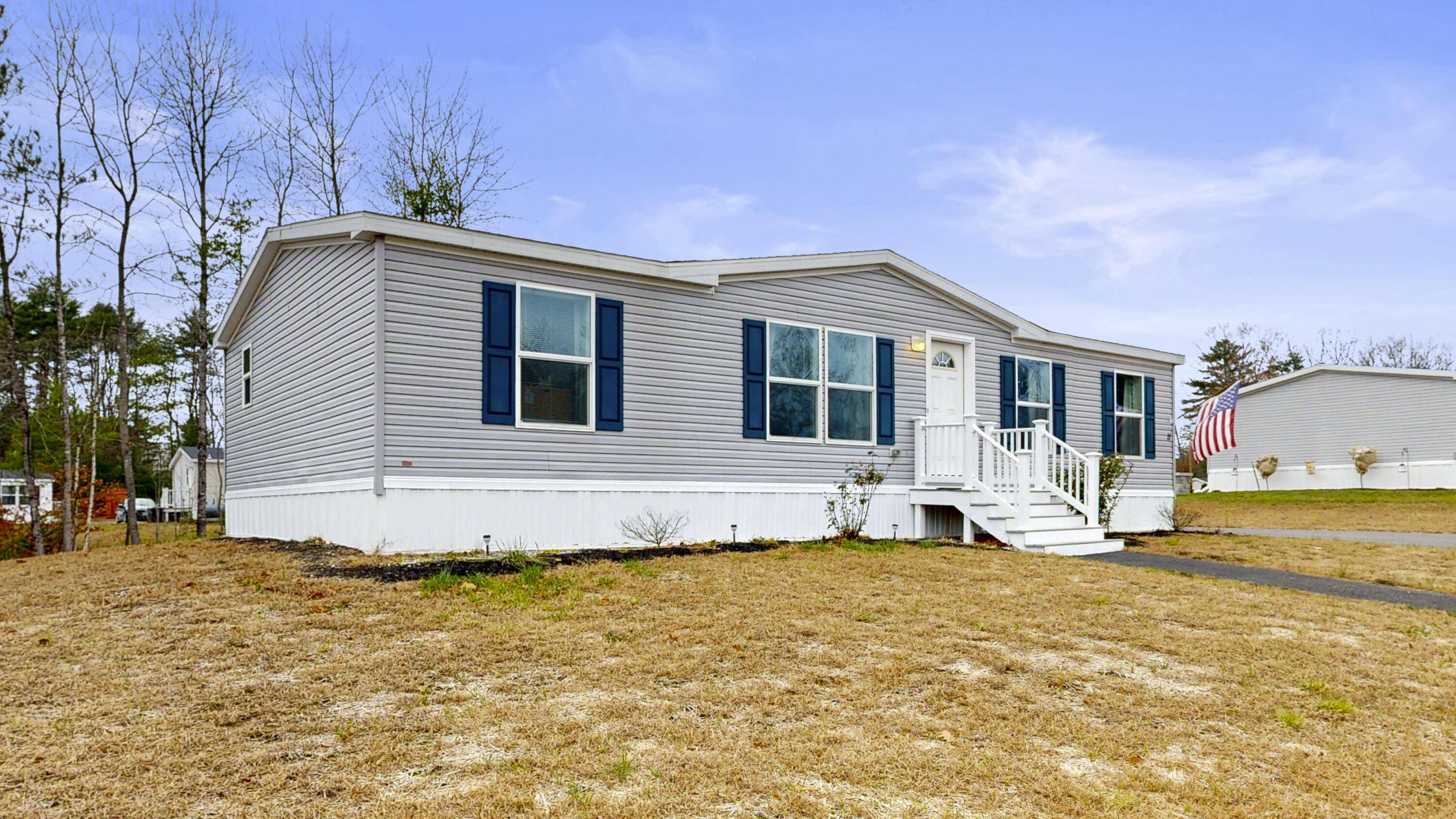 11 Trent Drive, Lisbon, ME, 04250