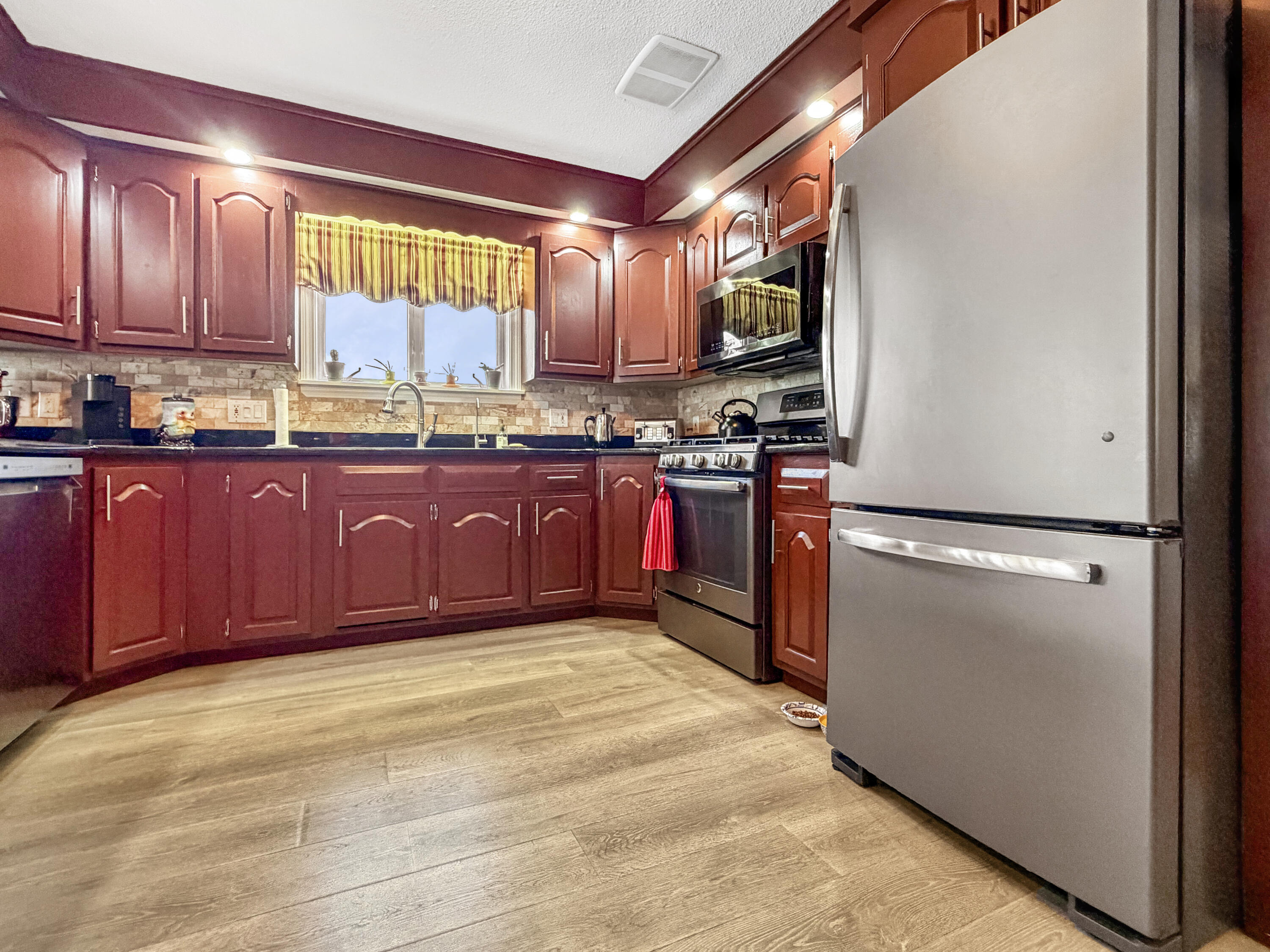 117 25th Avenue, Madawaska, ME, 04756