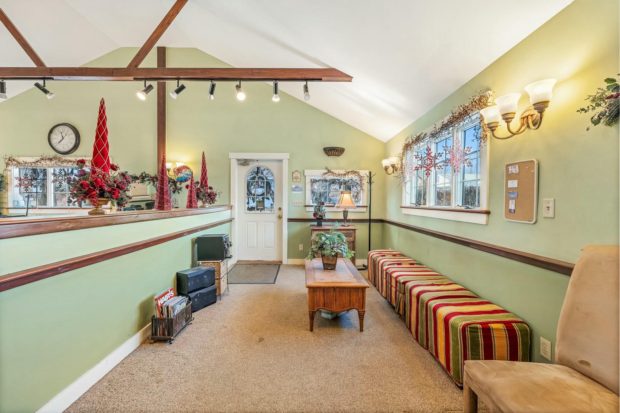 242 Park Street, Rockland, ME, 04841