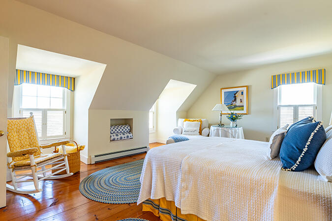 8 Chestnut Hill, Camden, ME, 04843