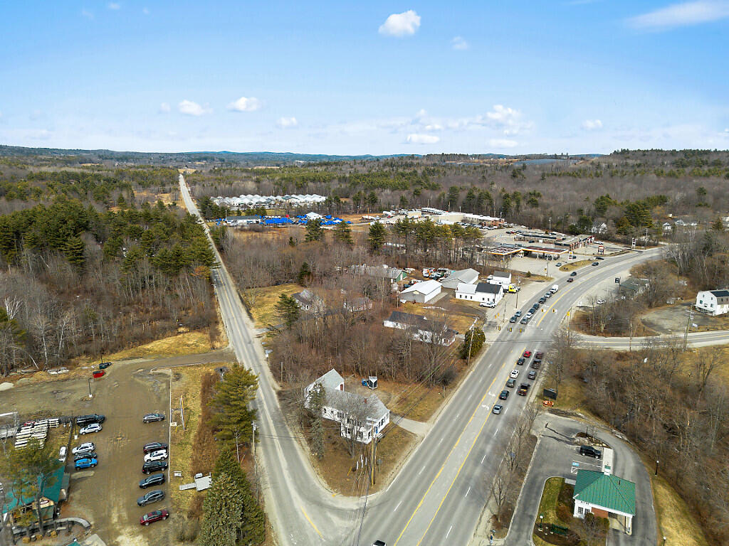 903 Western Avenue, Manchester, ME, 04351