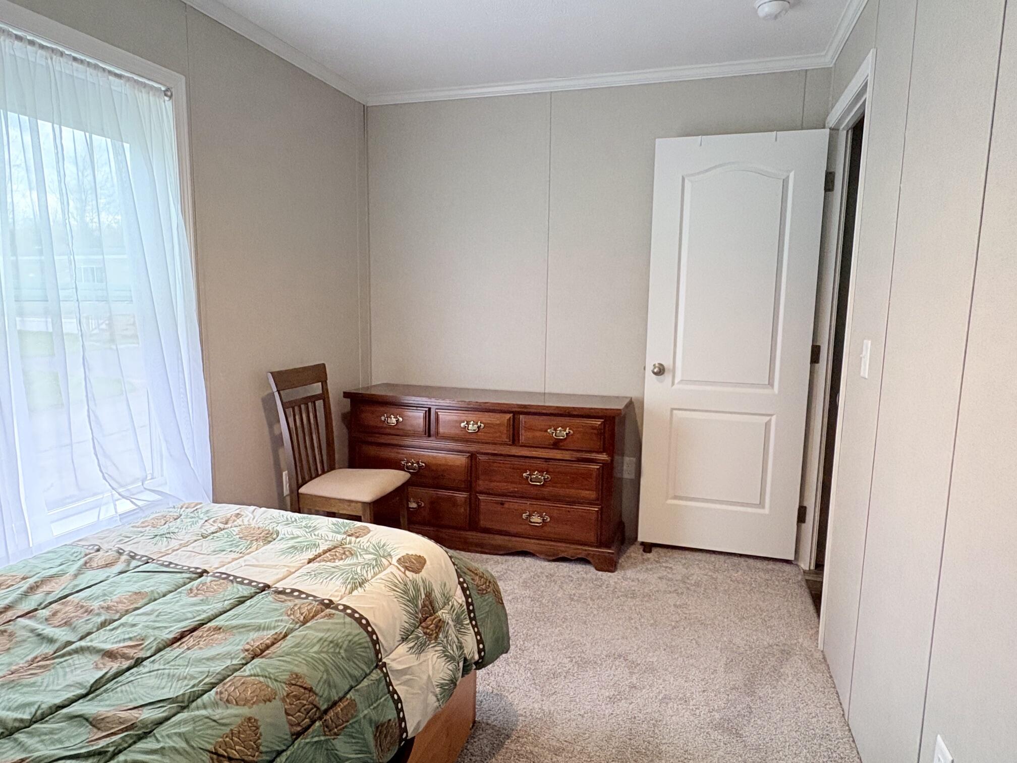 16 R.W. MacLeod Lane, Belfast, ME, 04915 16 R.W. MacLeod Lane, Belfast, ME, 04915
