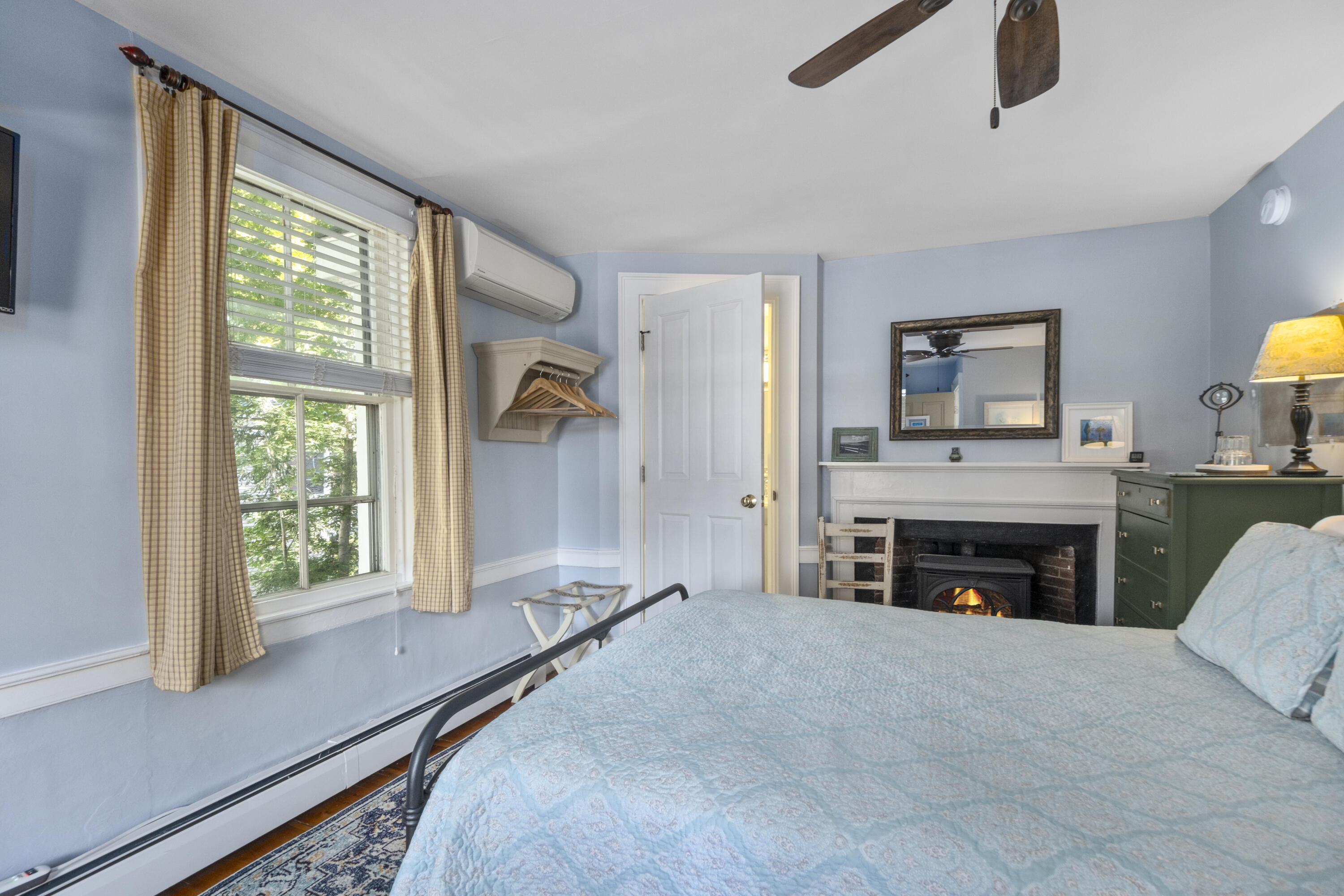 84 Elm Street, Camden, ME, 04843