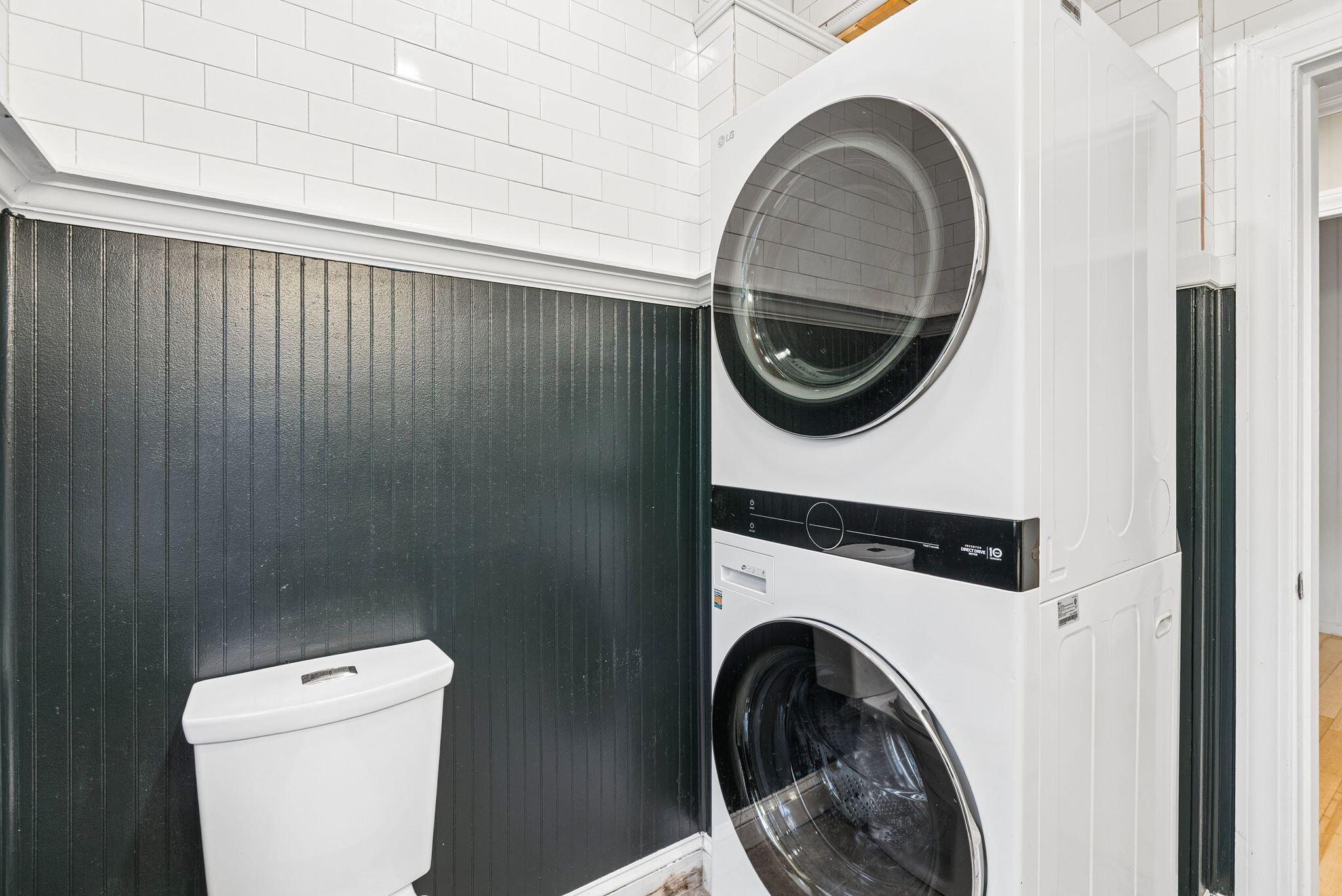 48 W Kidder Street, Portland, ME 04103 Half bath/1st floor + laundry