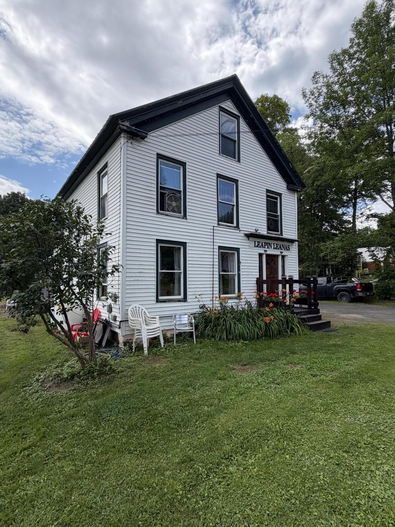 Photo of 20 Pleasant Street Monson ME 04464