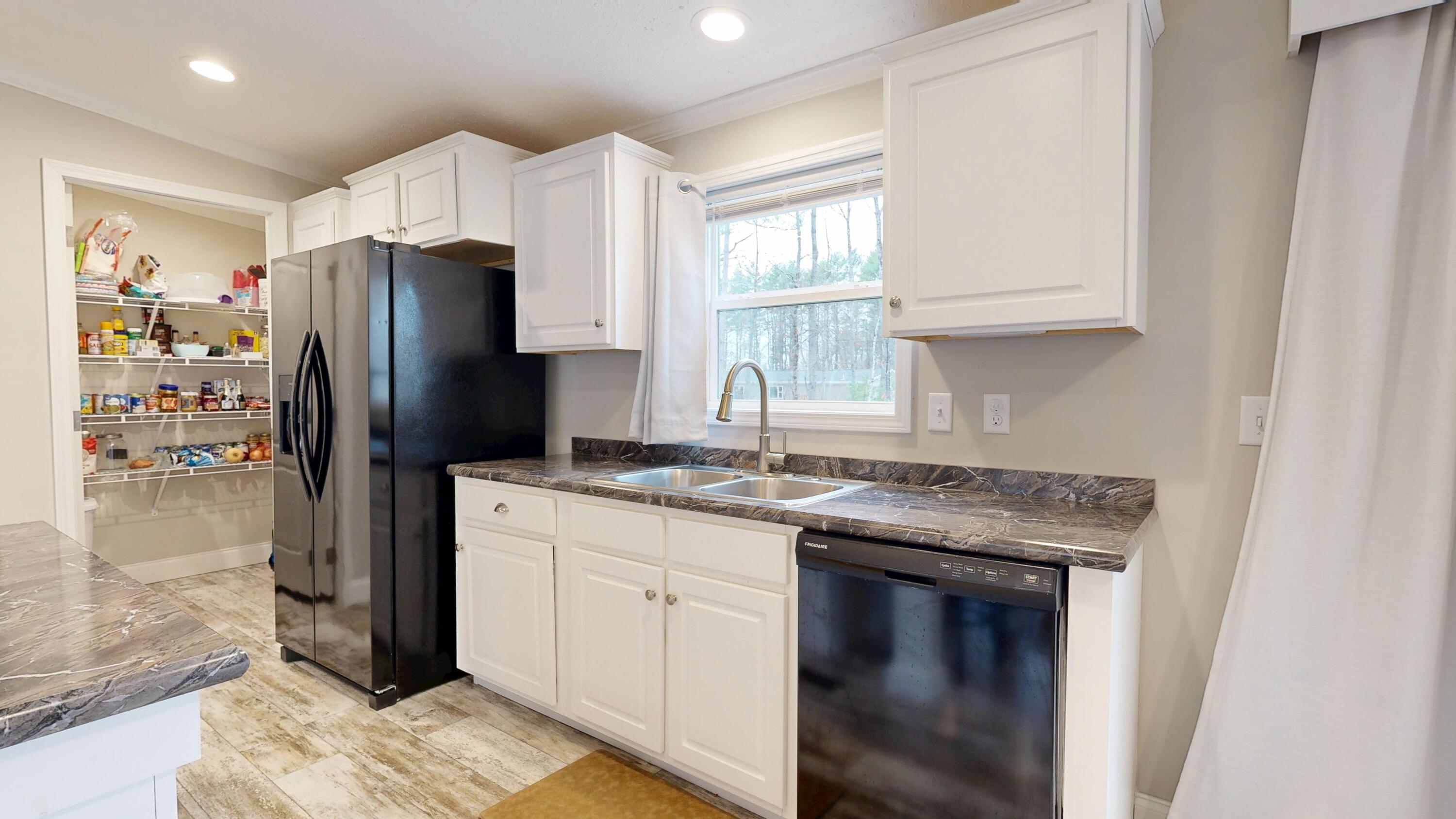 11 Trent Drive, Lisbon, ME, 04250