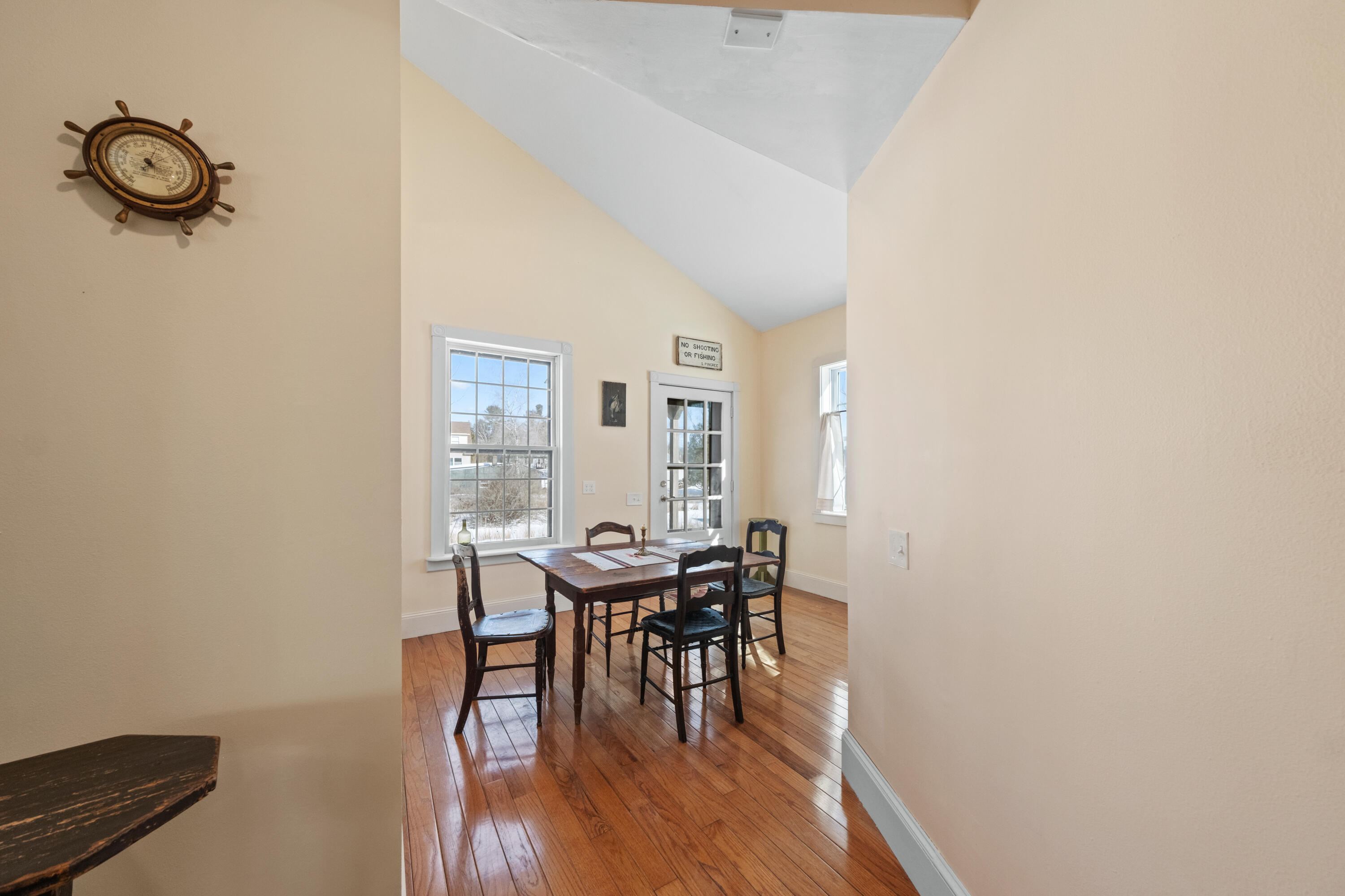 31-33 Booker Street UNIT 4, Thomaston, ME, 04861