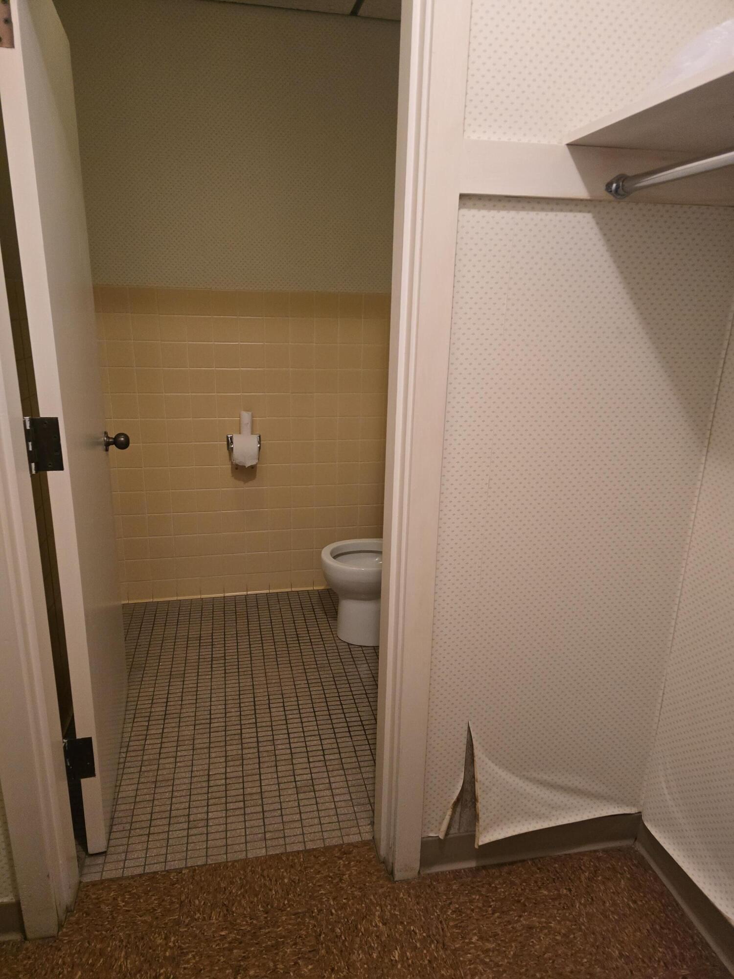 87 Main Street, East Millinocket, ME, 04430