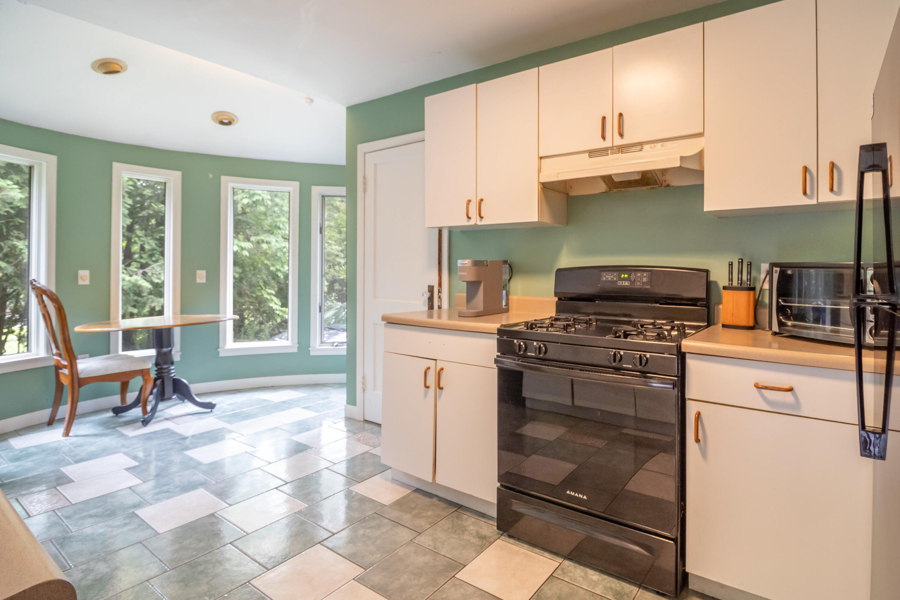 36 Kelley Road, Orono, ME, 04473