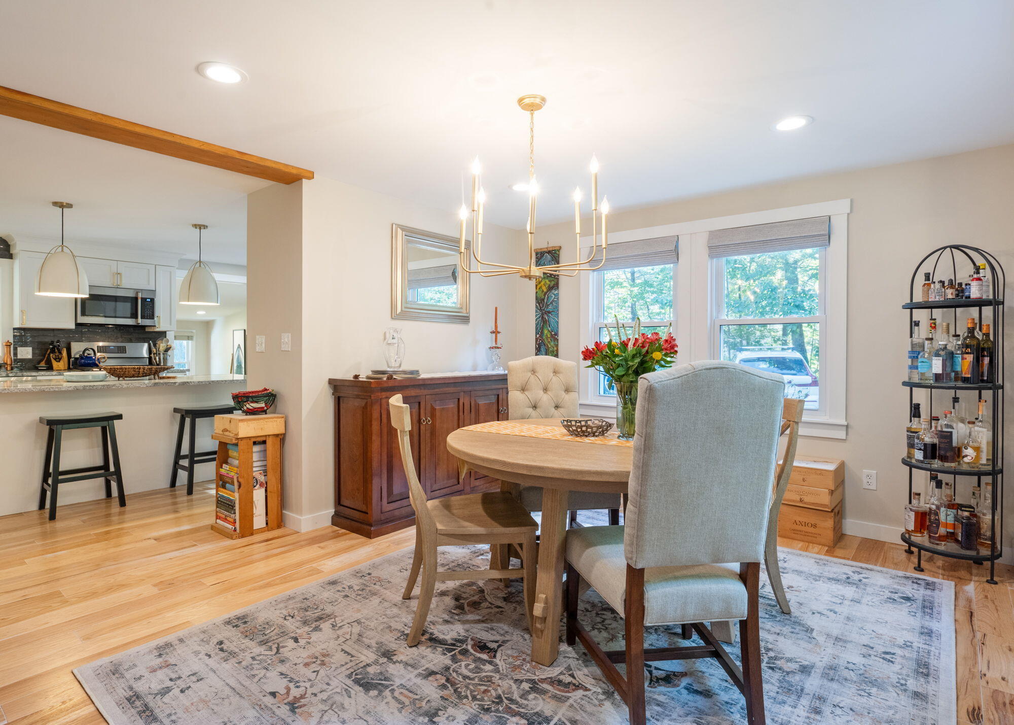303 Middle Road, Falmouth, ME 04105 Dining Room