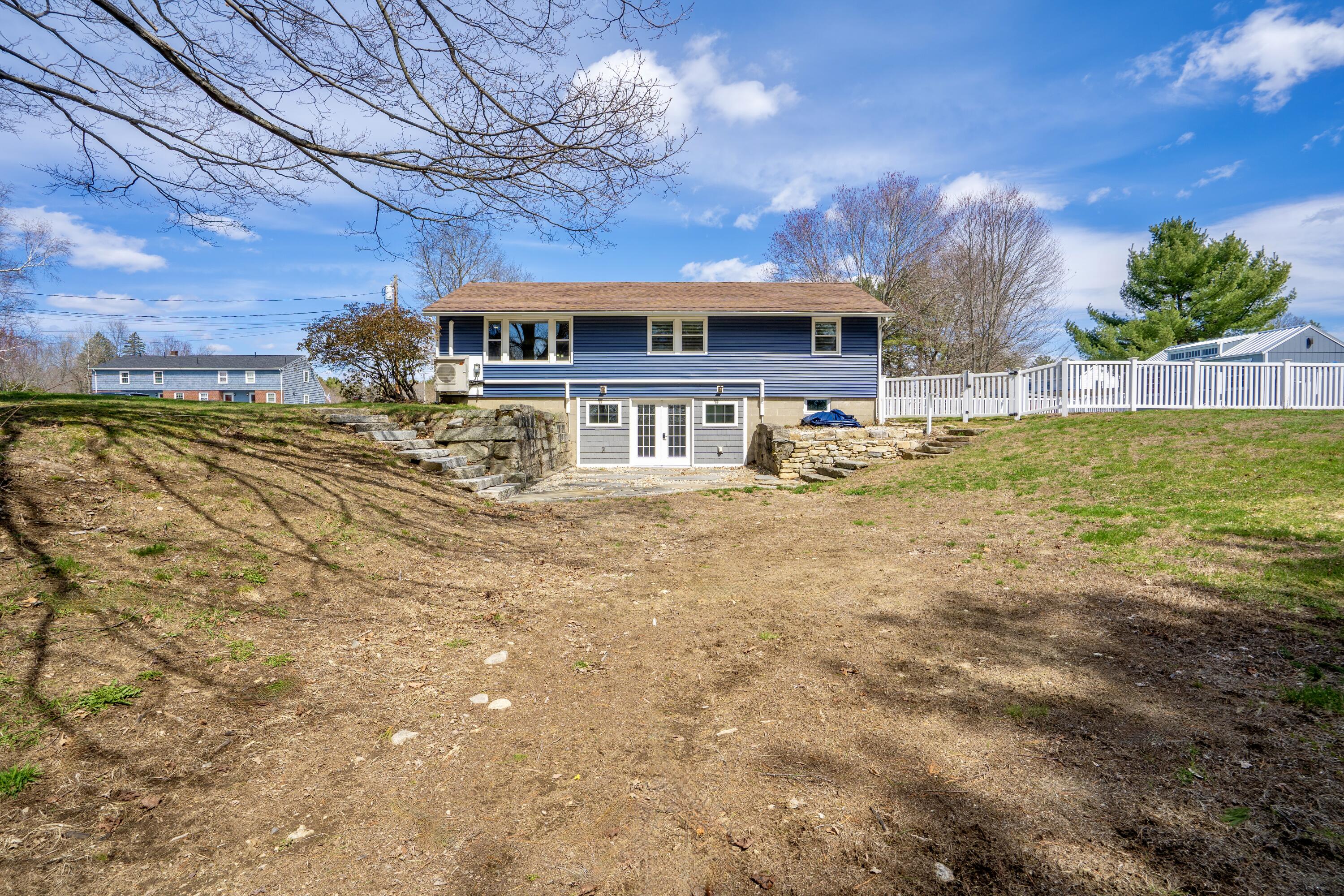 7 Sunset View Street, Gray, ME, 04039