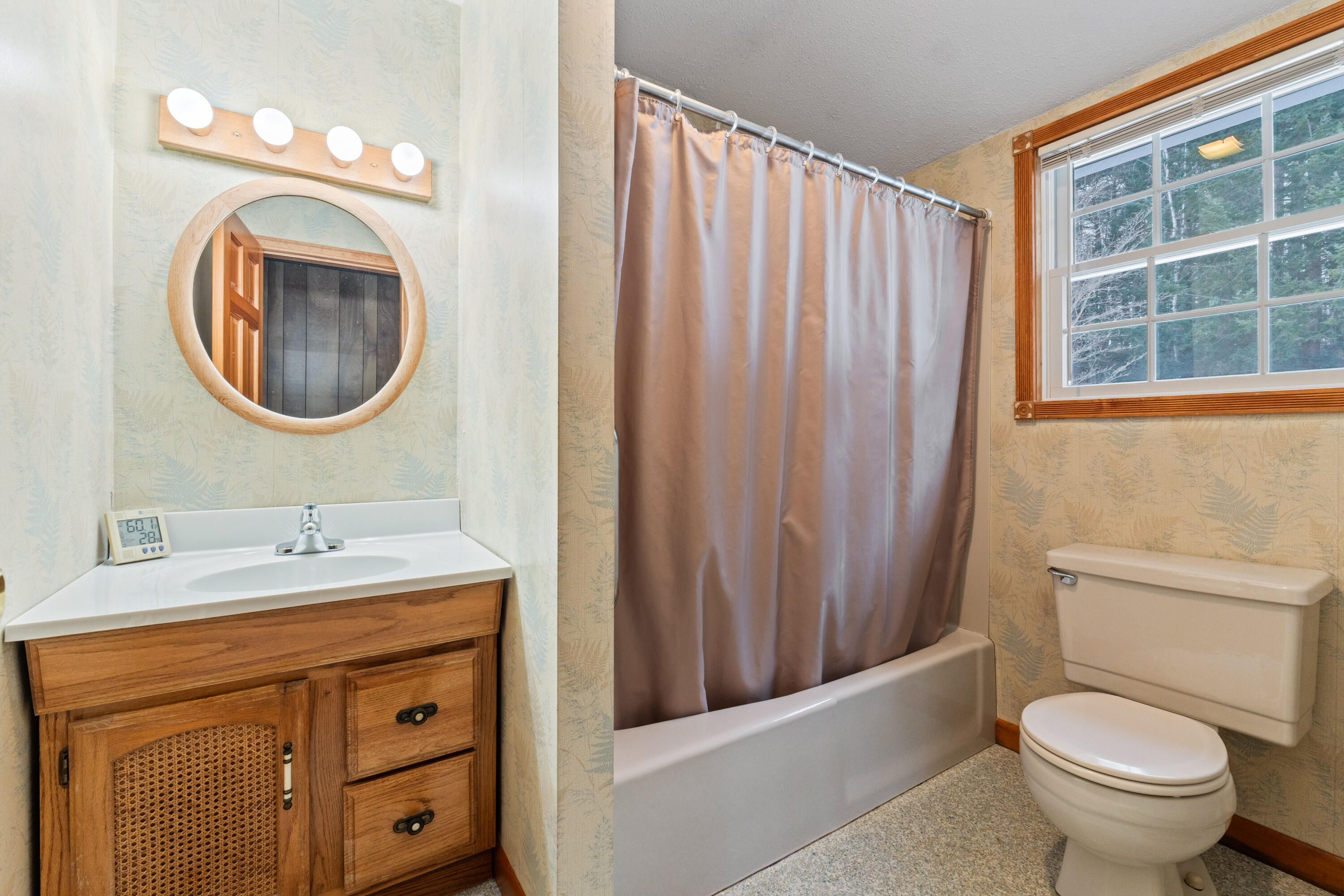 24 Penny Lane, Jefferson, ME, 04348