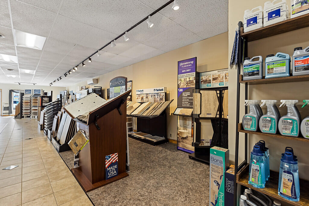 413 Wilton Road, Farmington, ME, 04938