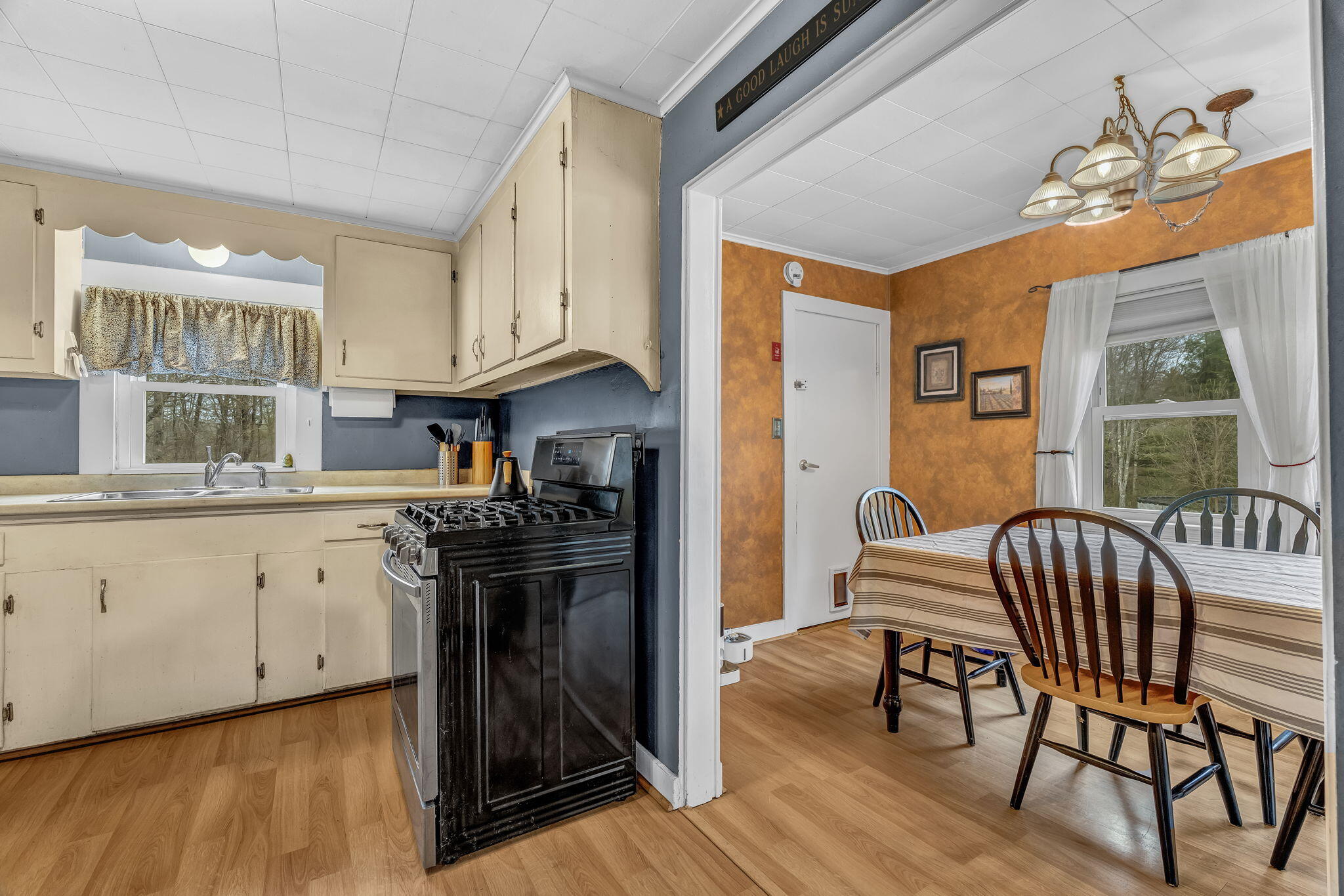 400 Hotel Road, Auburn, ME, 04210