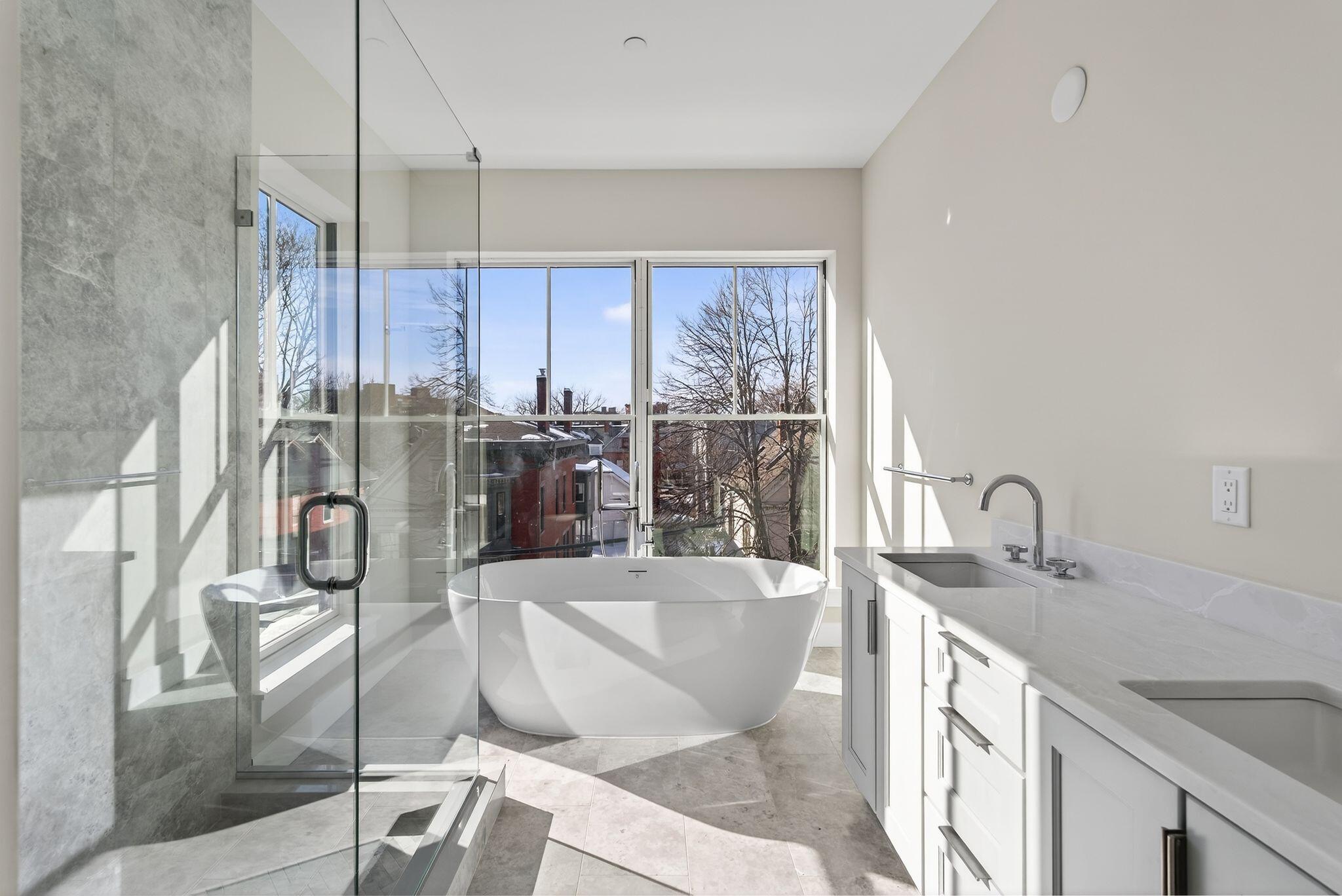 55 Carleton Street UNIT A, Portland, ME, 04102