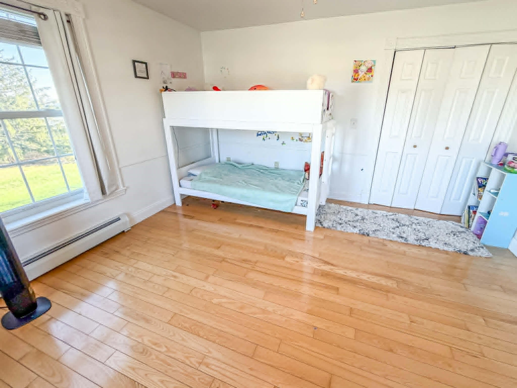 21 Longmeadow Drive, Veazie, ME, 04401