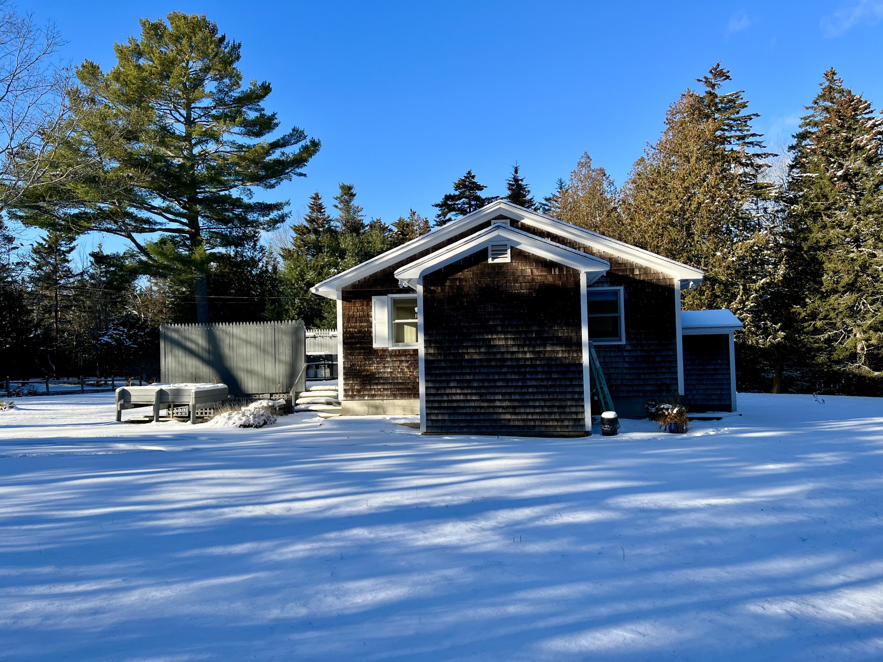 17 Freeman Ridge Road, Southwest Harbor, ME, 04679