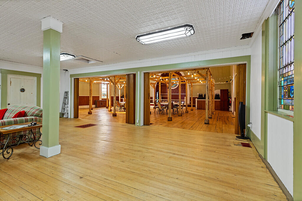 83 Main Street, Phillips, ME, 04966