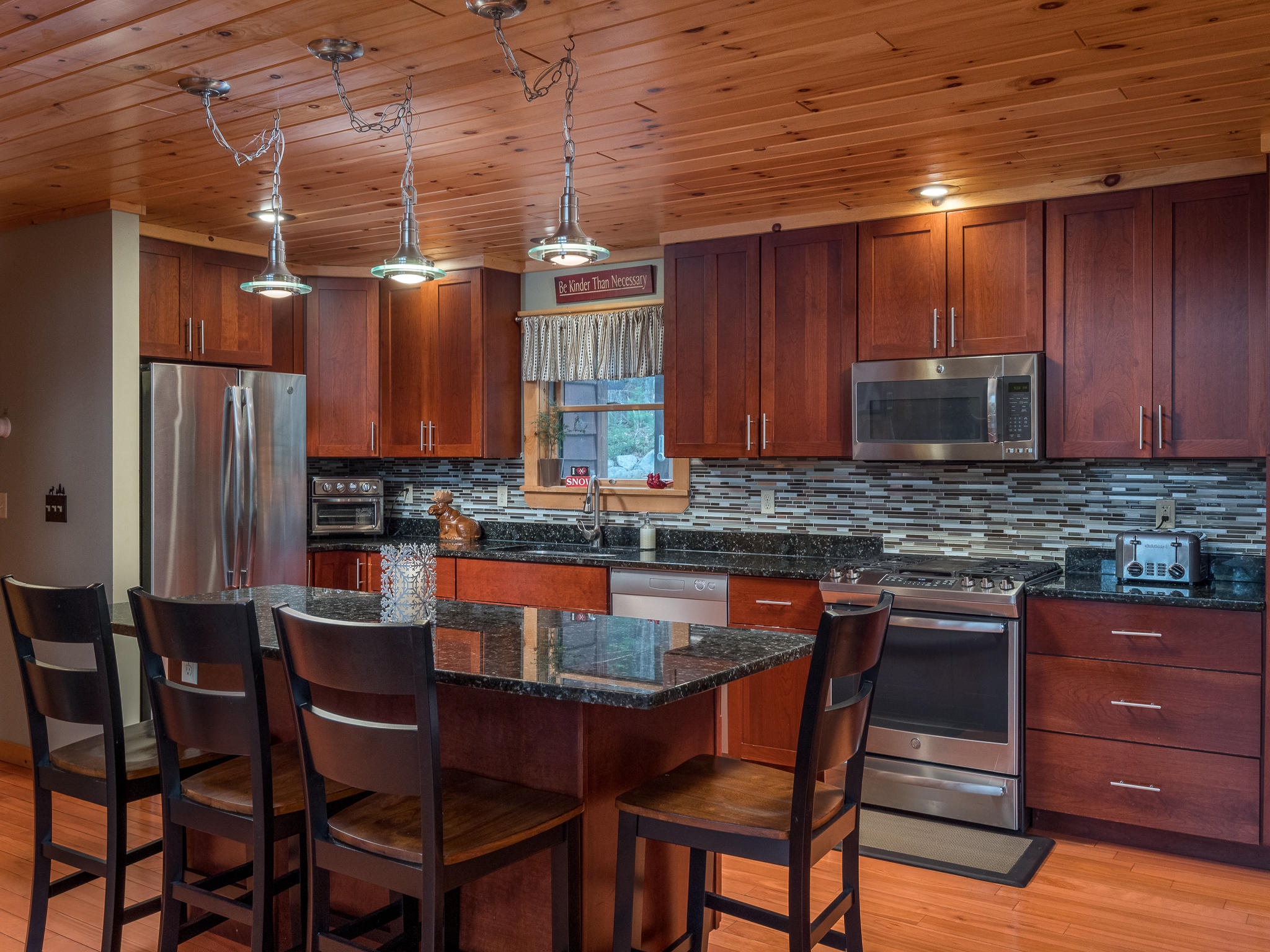 84 Valley View Drive, Newry, ME, 04261