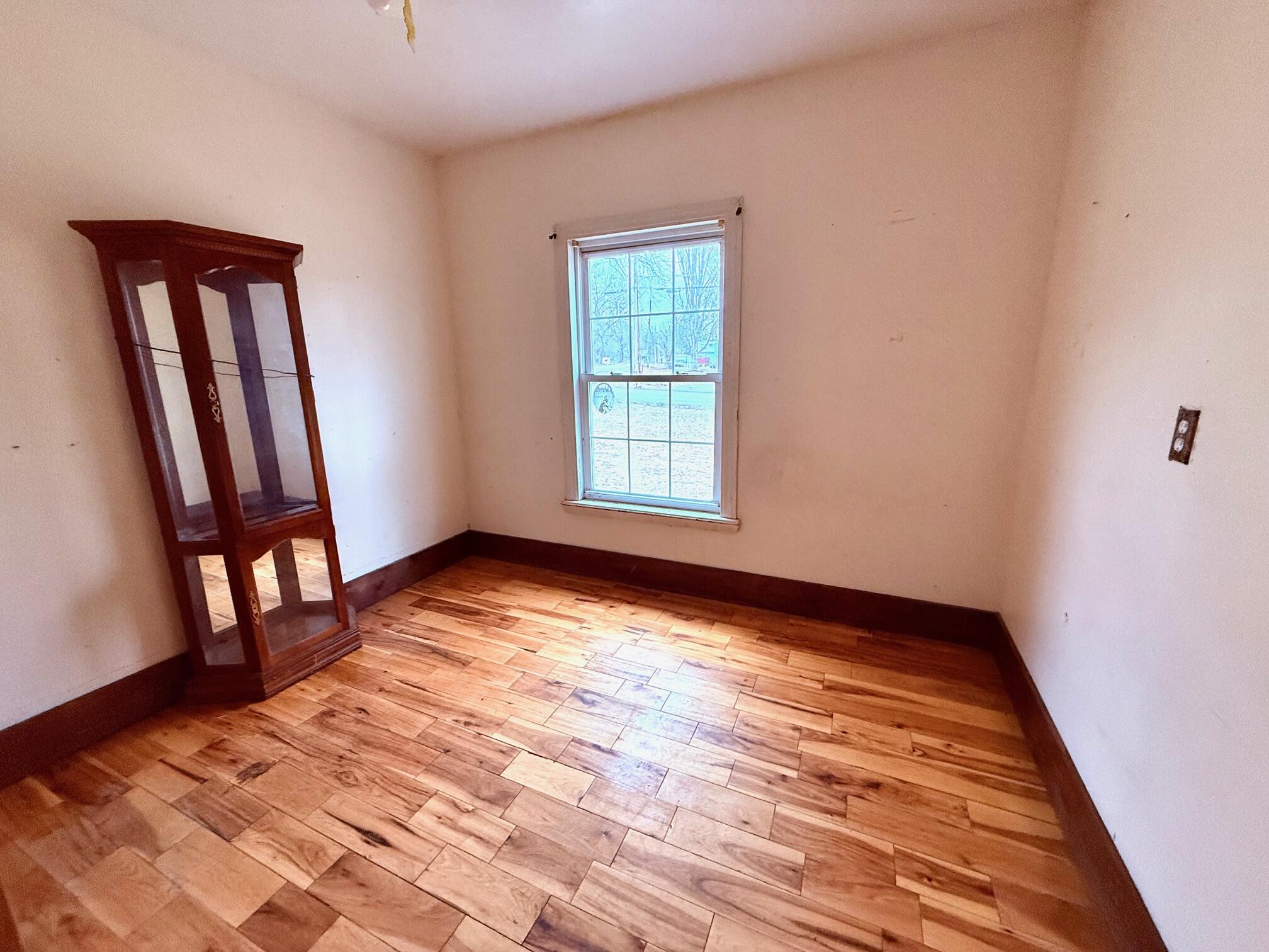 72 Main Street, Medway, ME, 04460