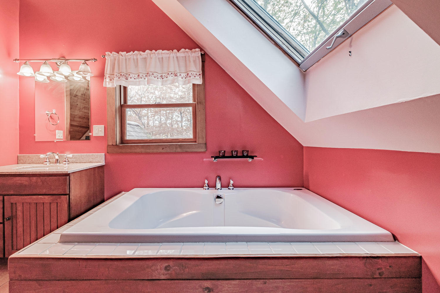 10 Oak Drive, Bethel, ME, 04217-3010
