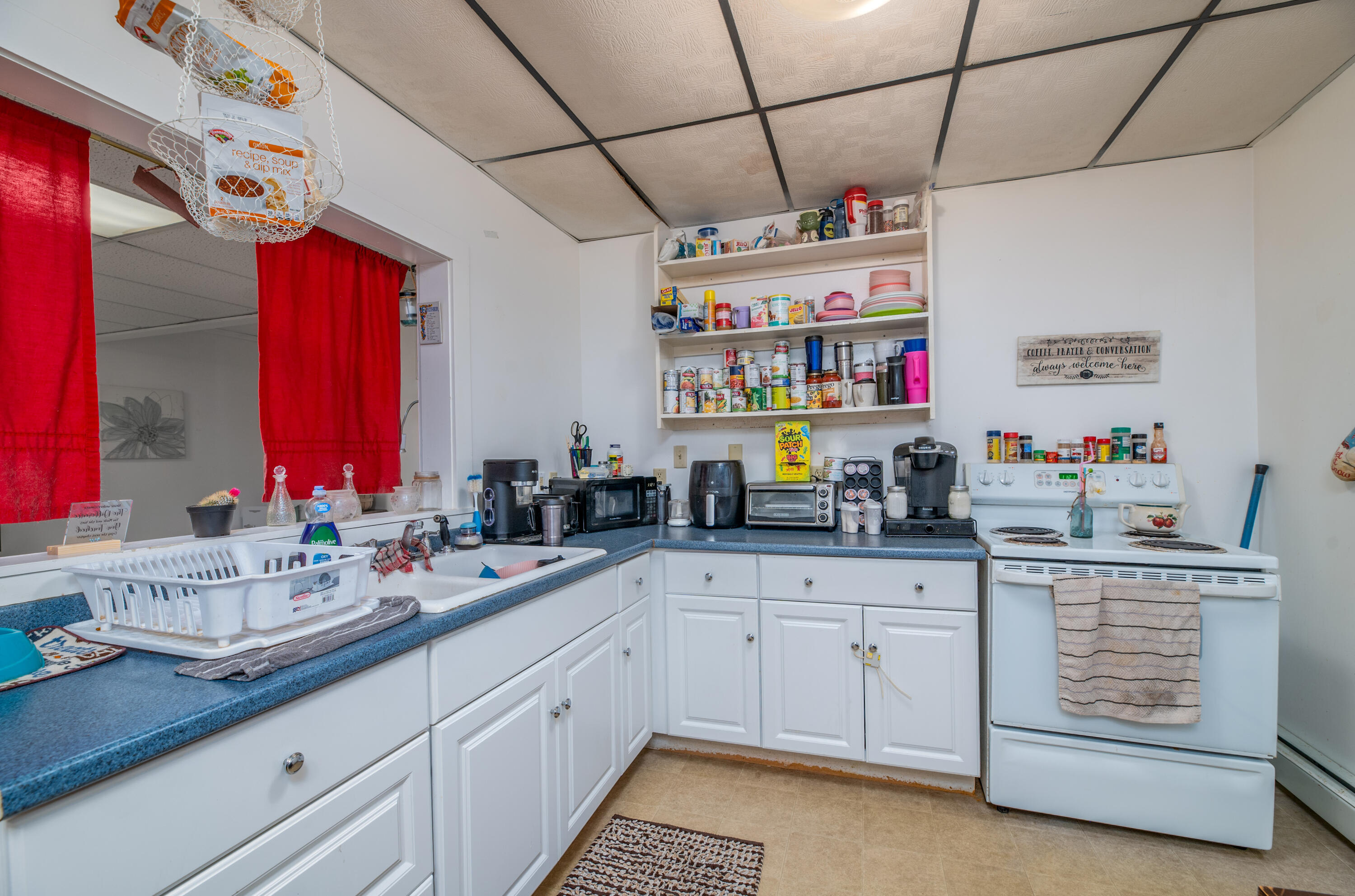 140 Hartland Avenue, Pittsfield, ME, 04967