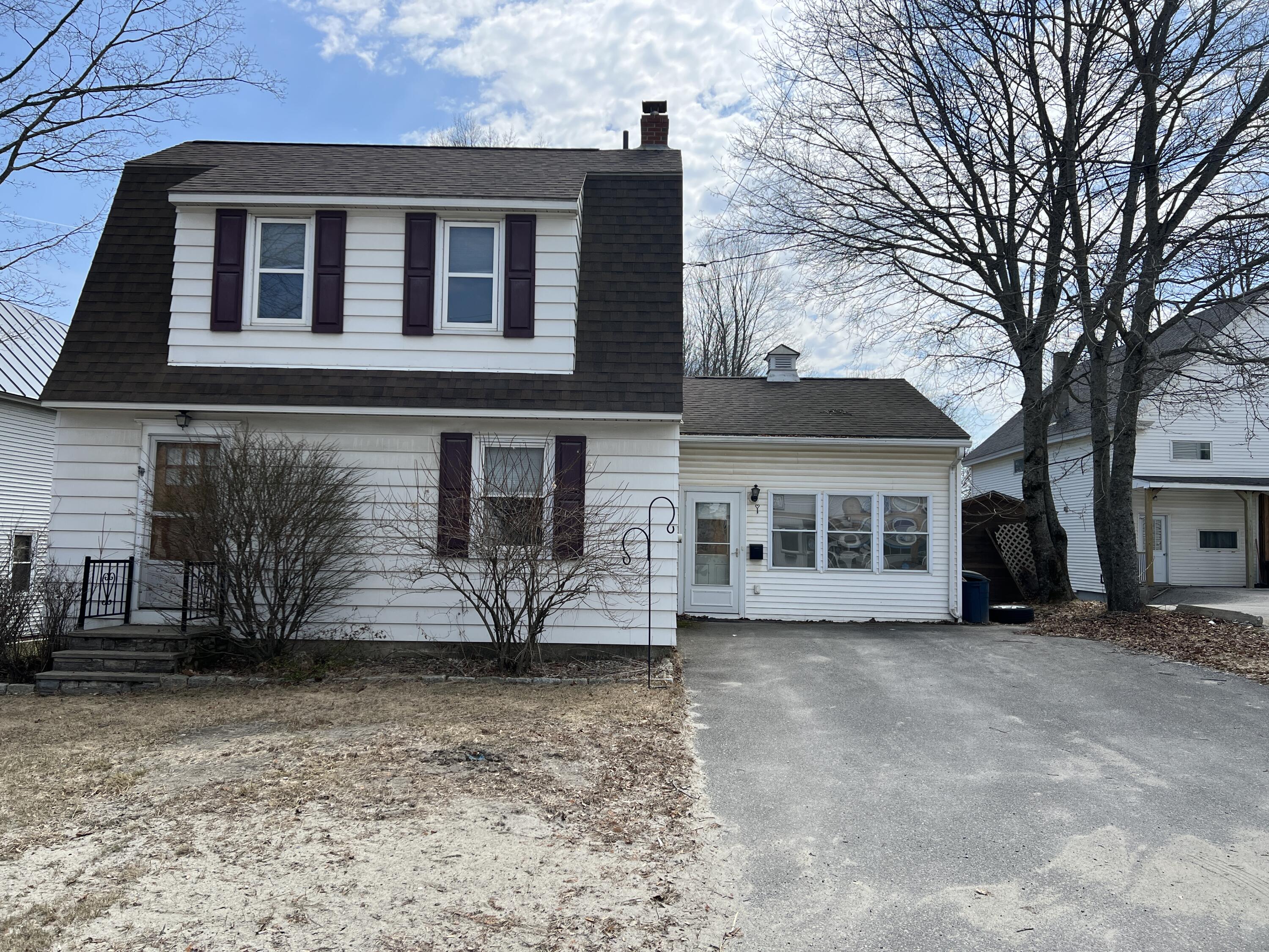 20 E Dyer Street, Skowhegan, ME, 04976