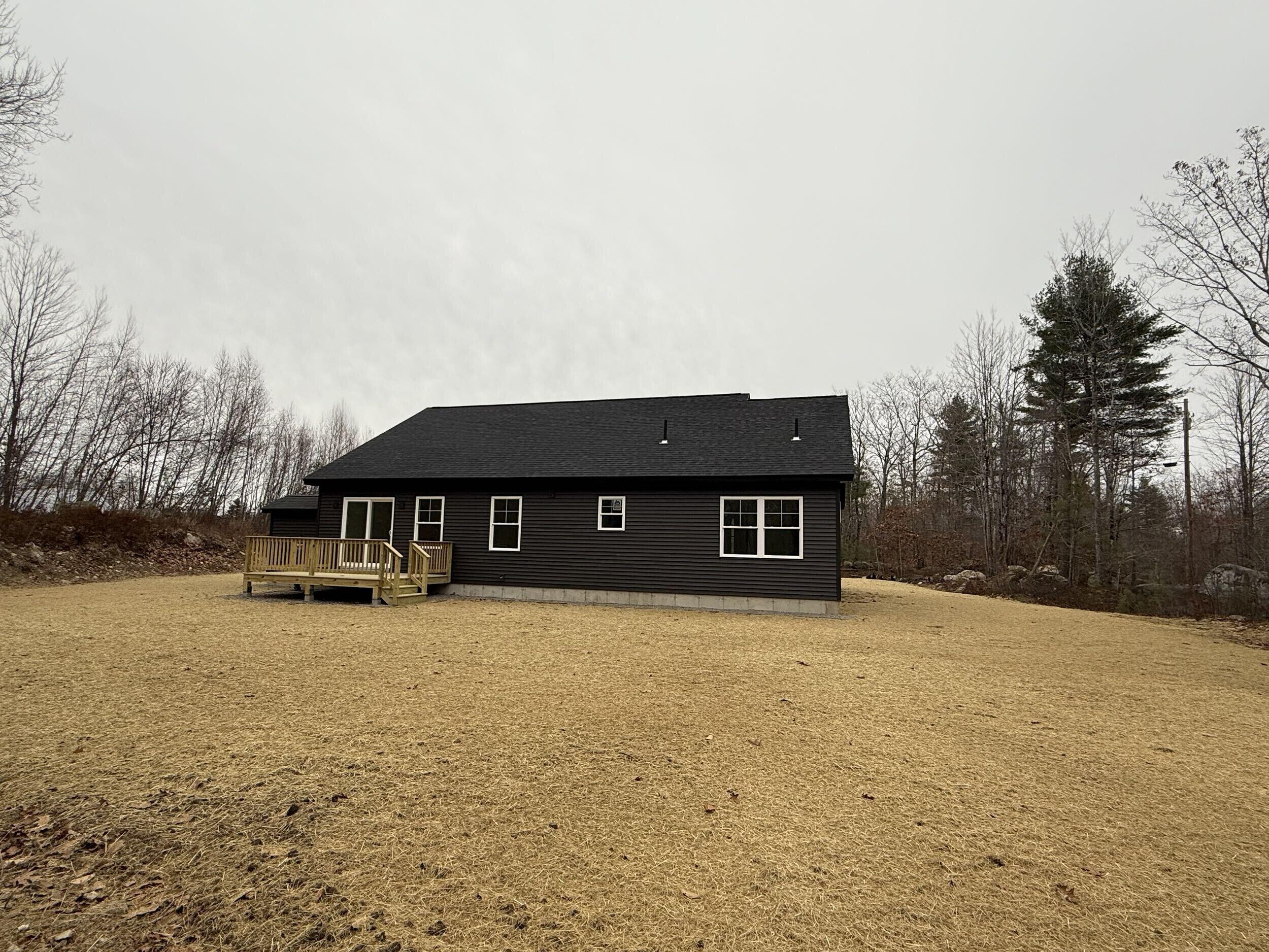 17 Murray Drive, Raymond, ME, 04071