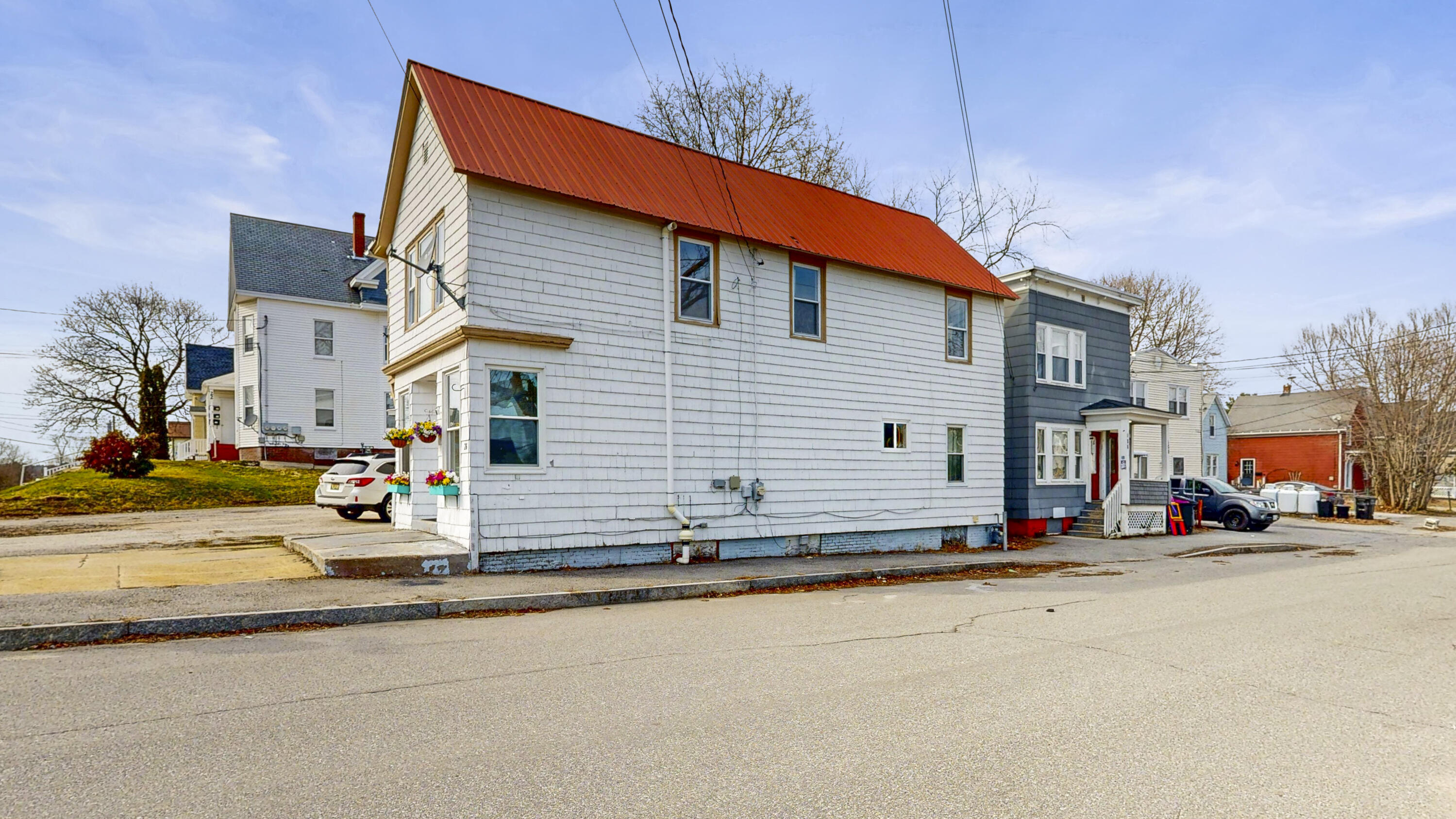 26 Holland Street, Lewiston, ME, 04240