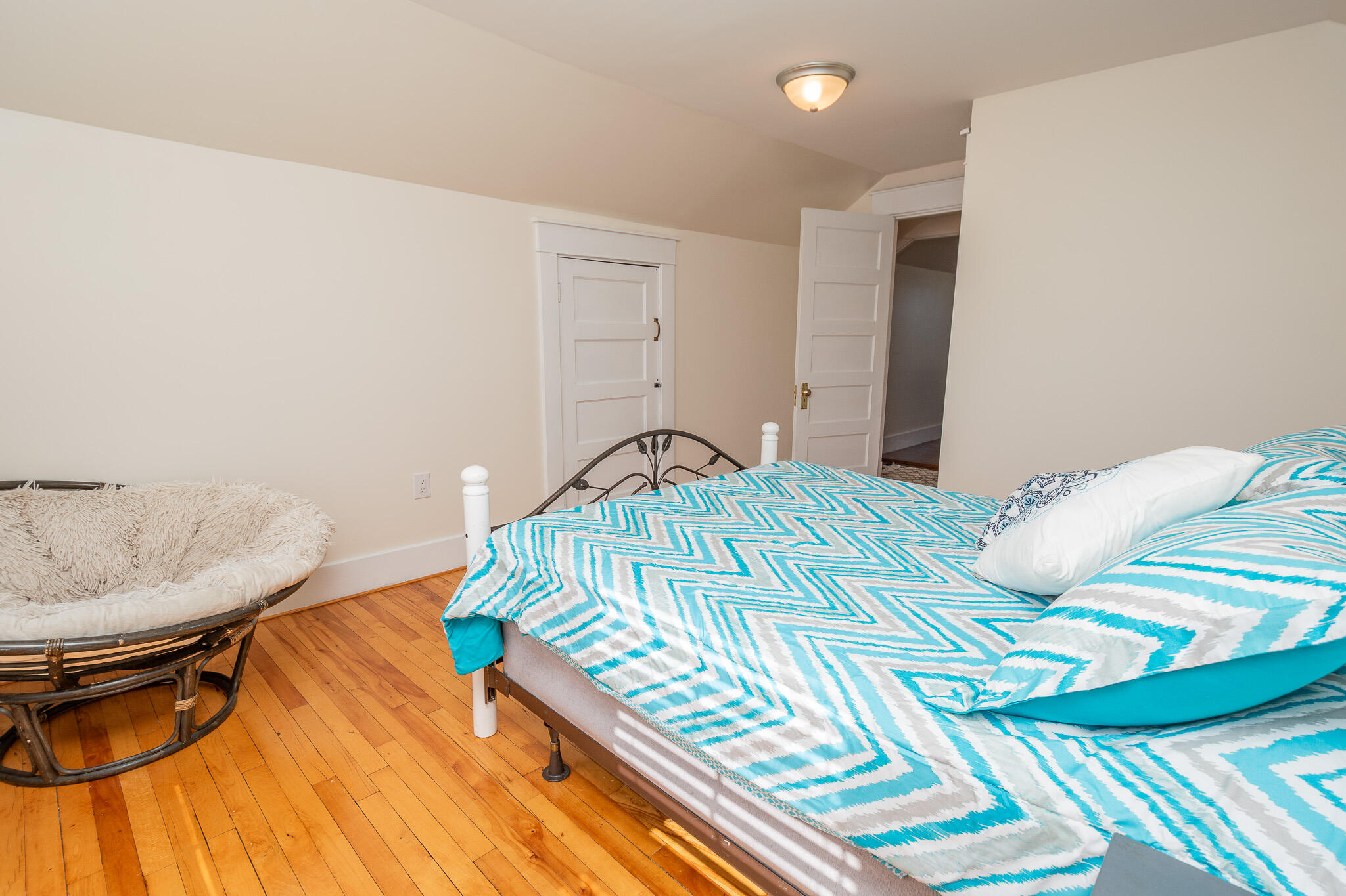 947 W Main Street, Dover-foxcroft, ME, 04426