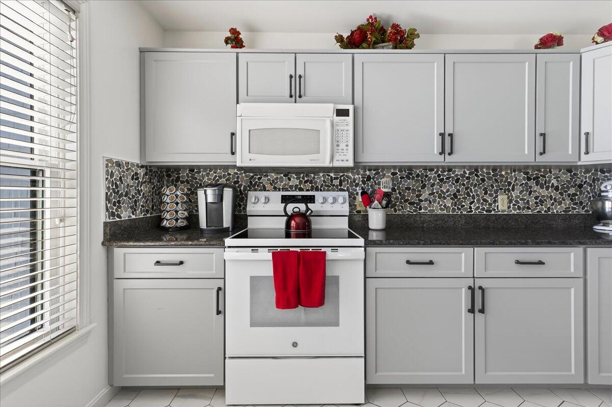 58 Harbor View Drive UNIT 58, Stockton Springs, ME, 04981