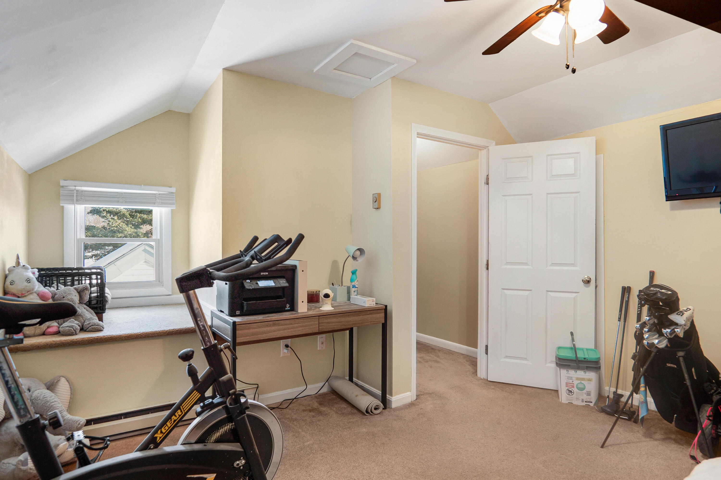 826 Ohio Street UNIT 6, Bangor, ME, 04401